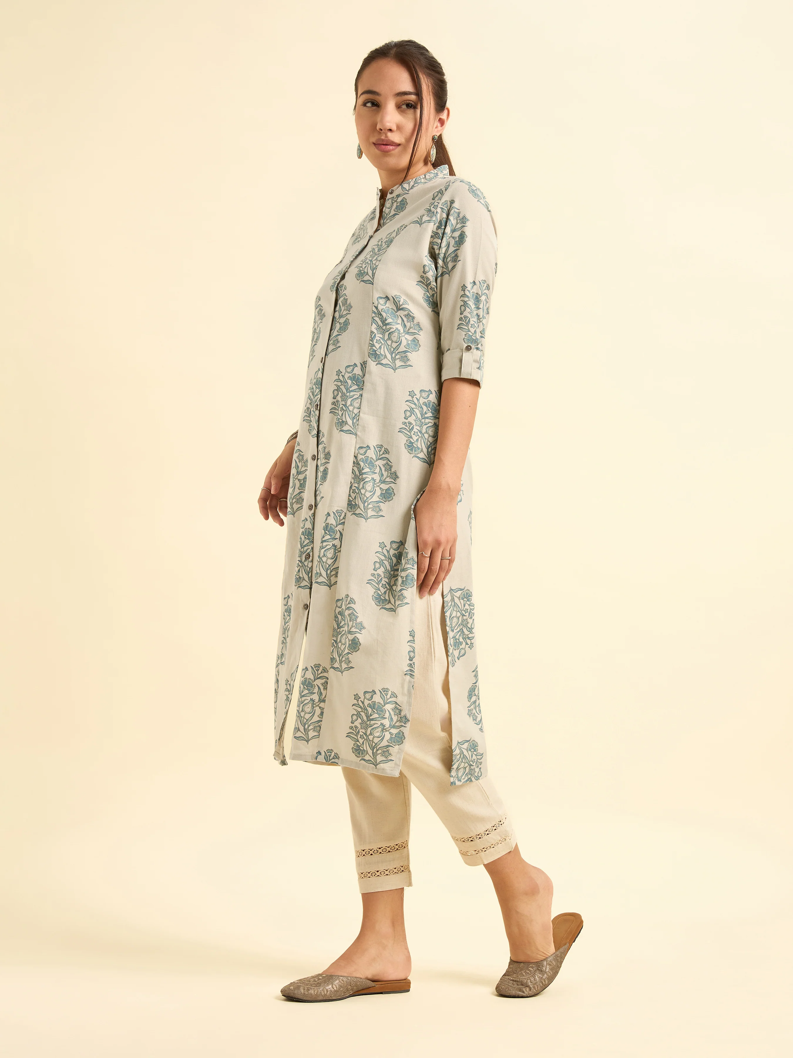 Beige Colour Cotton Flax Printed Slitted Kurti With Placket - Image 4
