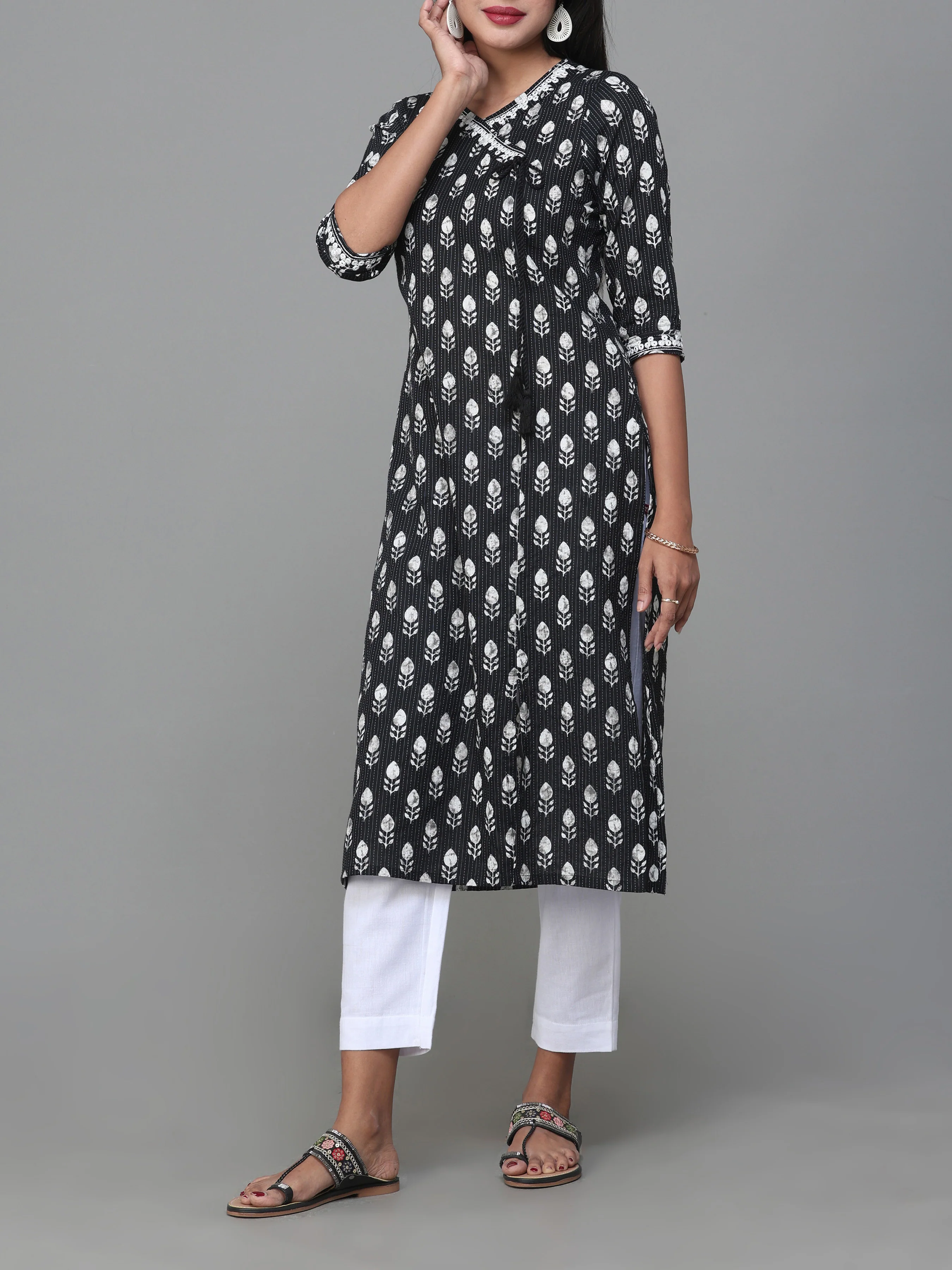 Black Cotton Dobby Printed Kurti With Embroidery - Image 4