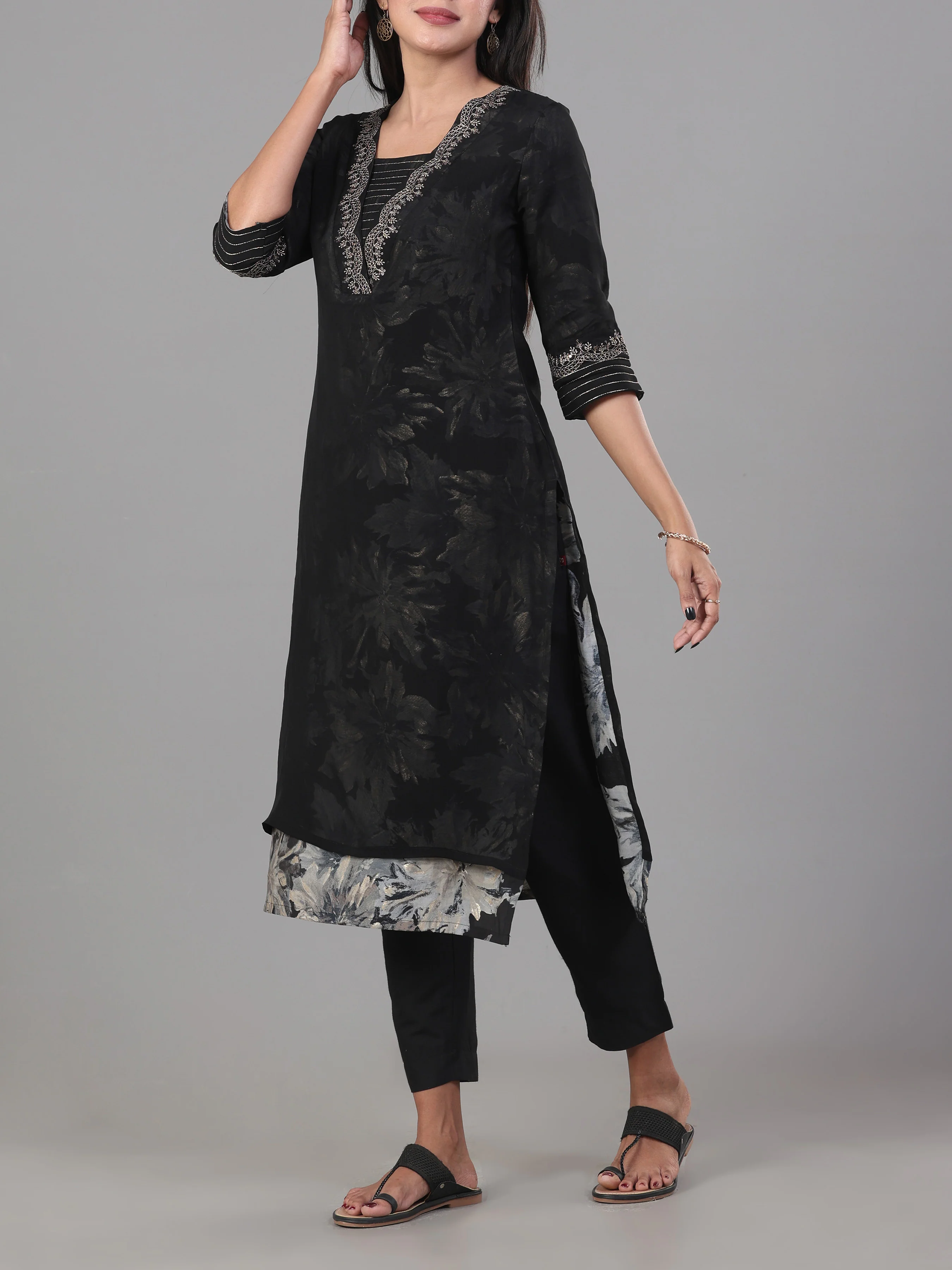 Black Modal Chanderi Printed Kurti With Embroidery - Image 4