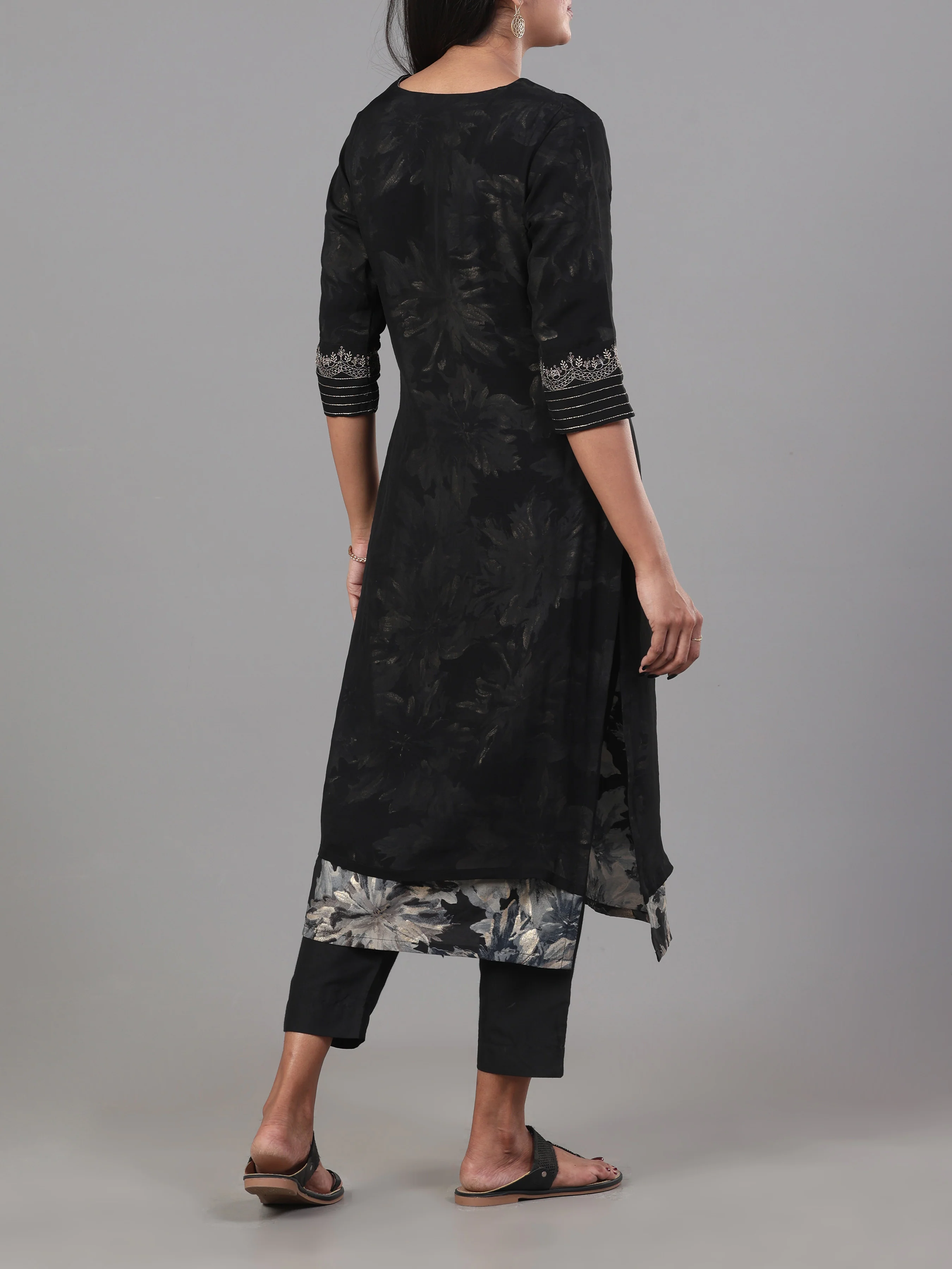Black Modal Chanderi Printed Kurti With Embroidery - Image 5