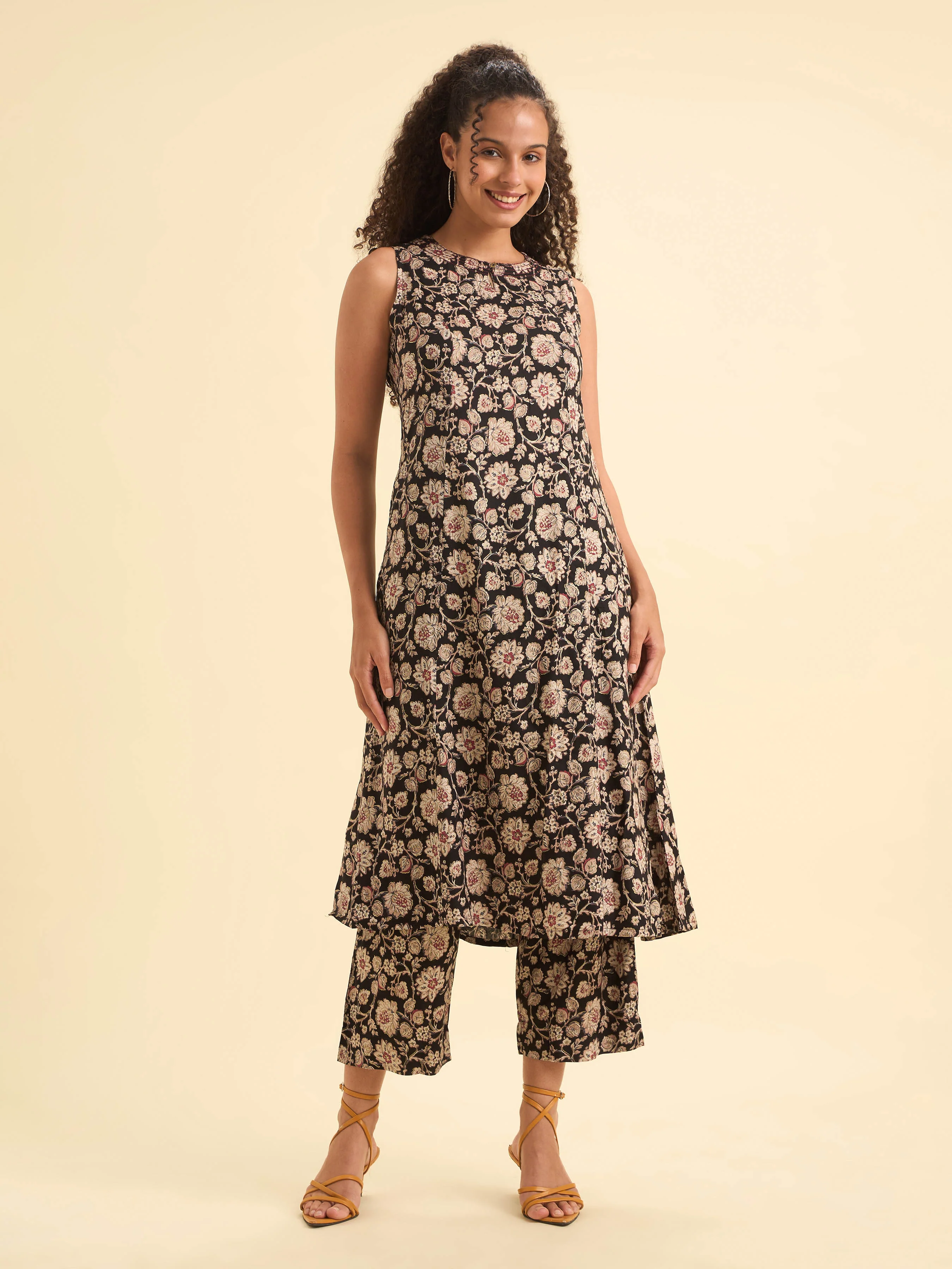 Black Multi Colour Viscose Print Flared Kurti Set With Princesscut And Sequins Work