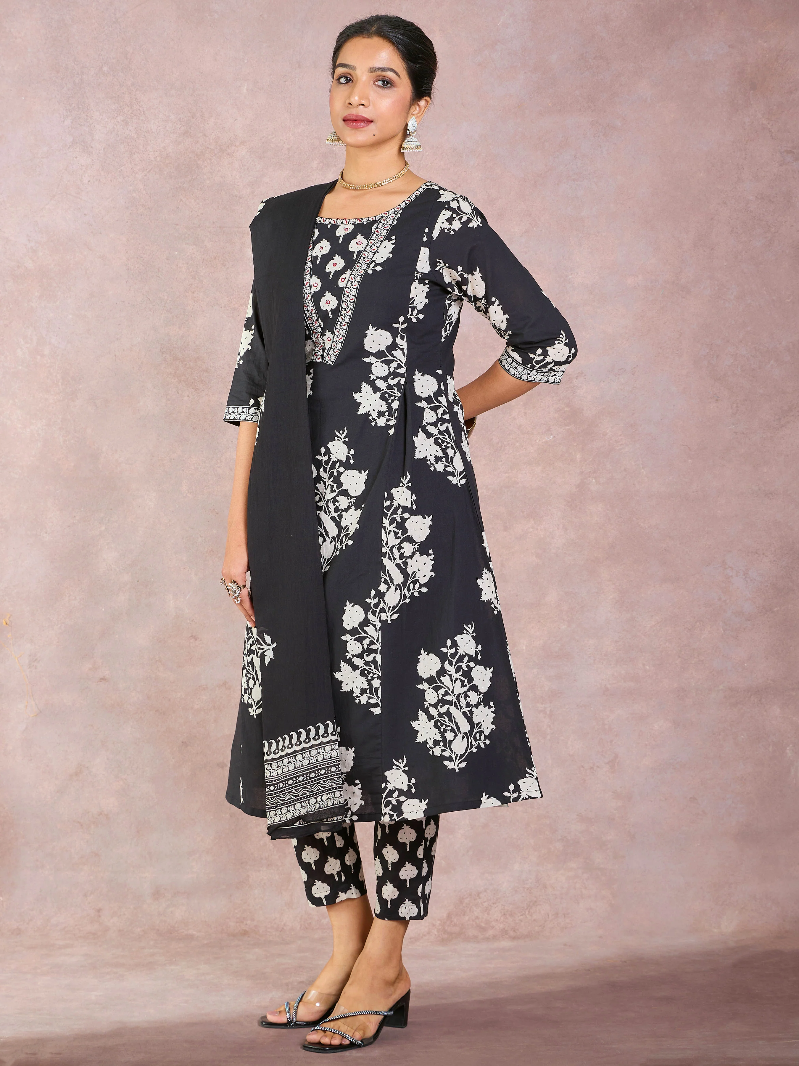 Black Pure Cotton Printed Kurti & Bottom Set With Embroidery - Image 4