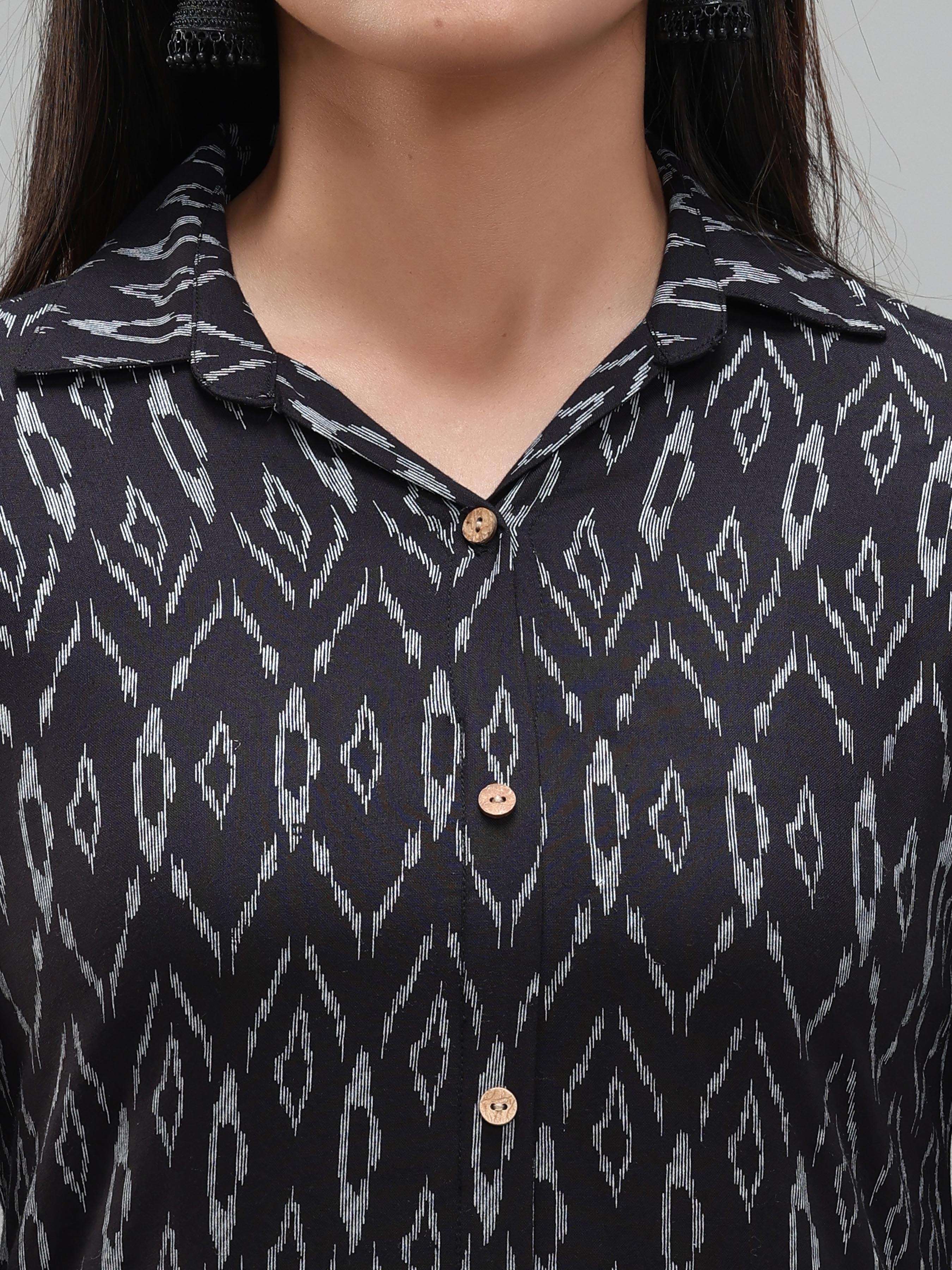 Black Viscose Printed Kurti With Button Placket - Image 2