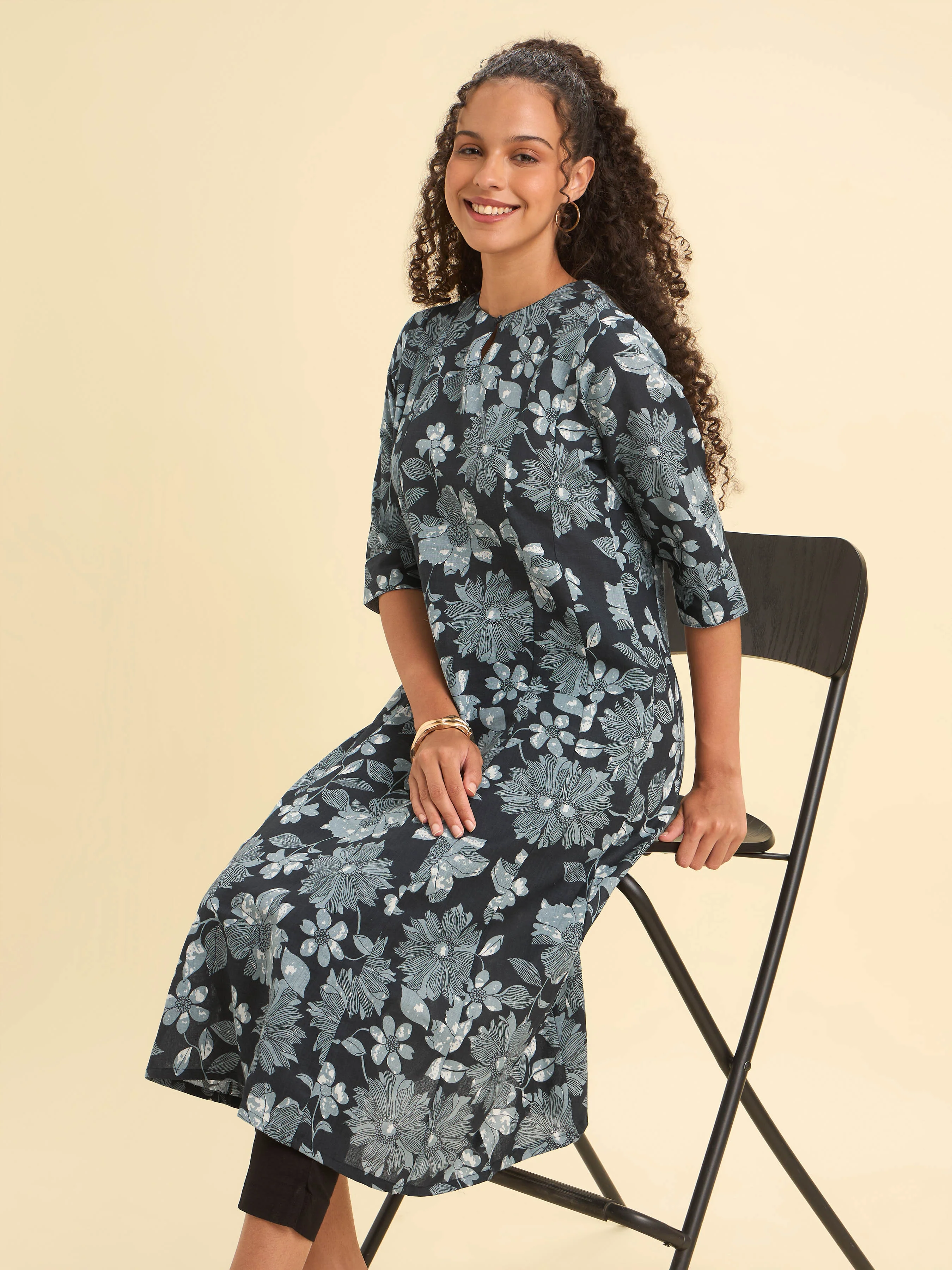 Black White Colour Cotton Flax Flared Kurti - Image 4