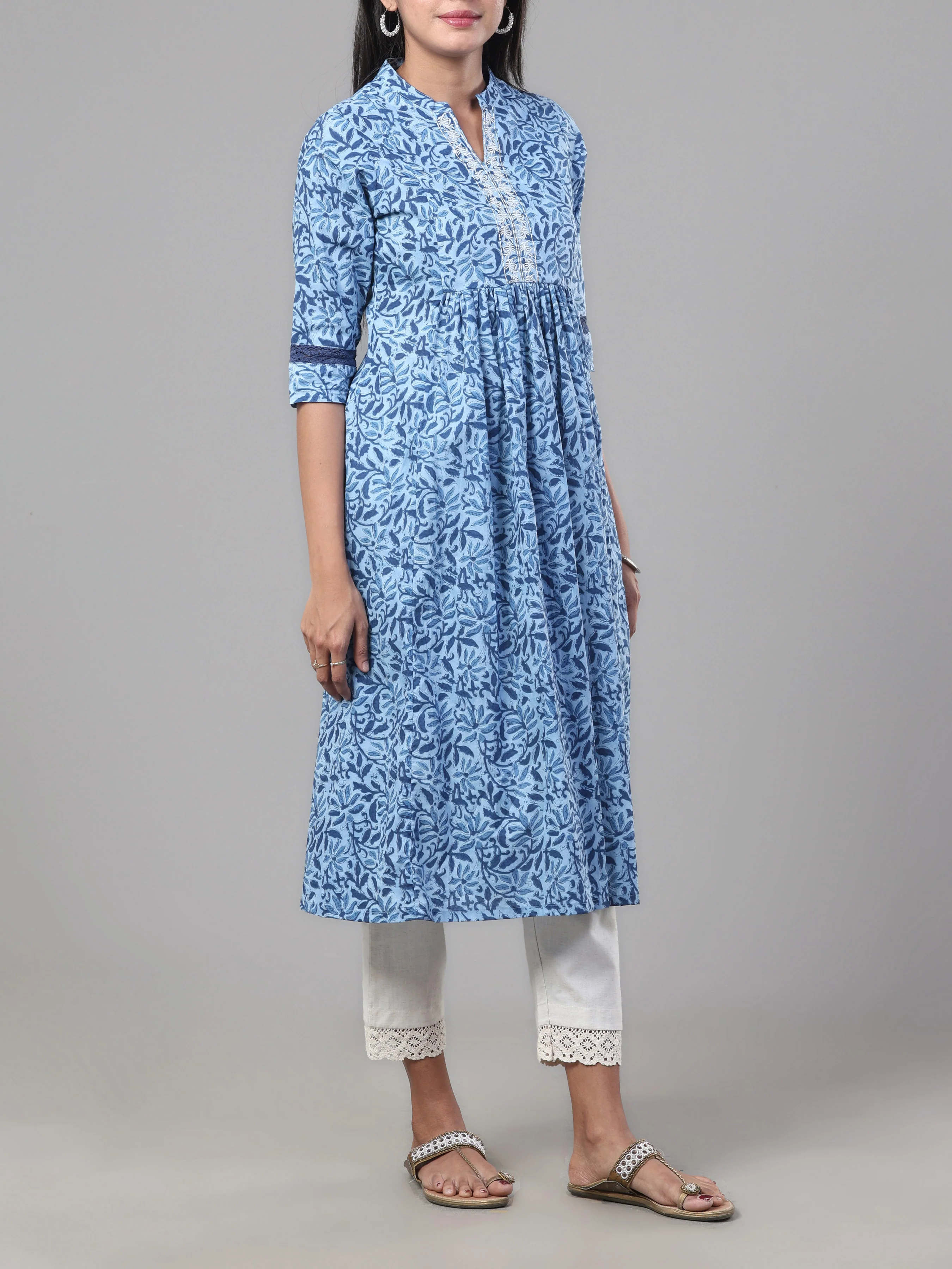 Blue Pure Cotton Printed Kurti With Sequins Work - Image 4
