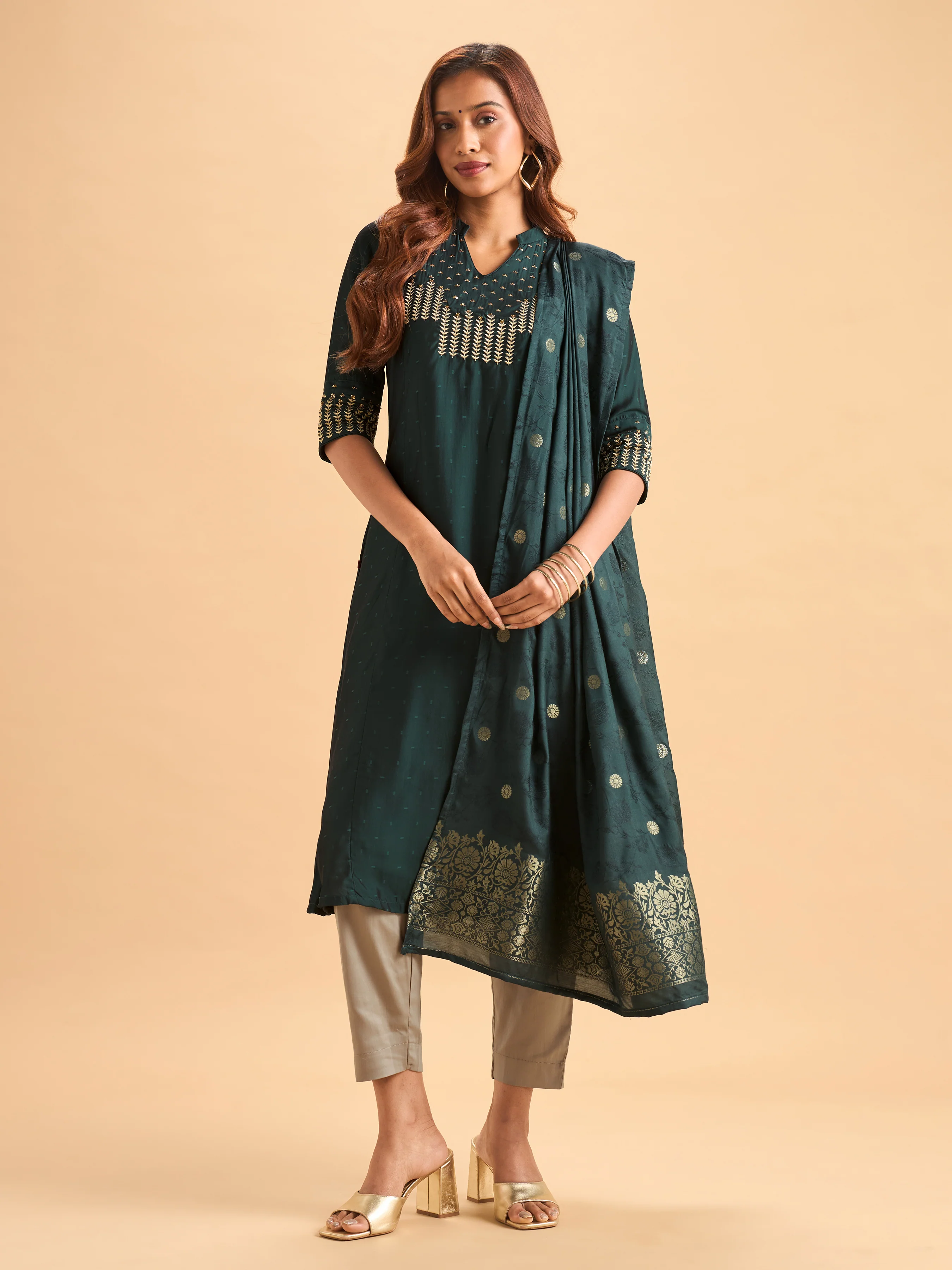Bottle Green Viscose Blend Kurti Set With Dupatta And Handwork Embroidery