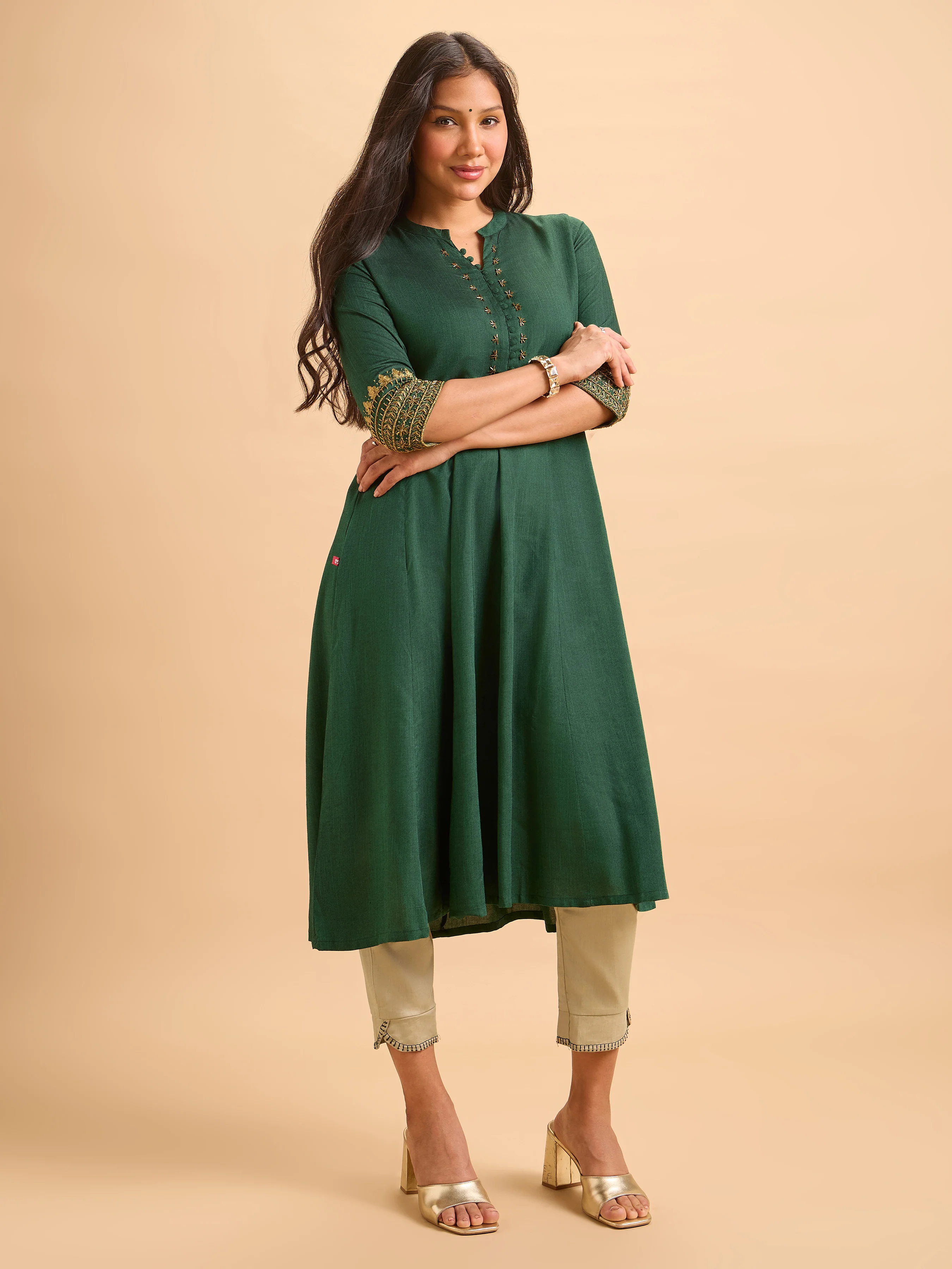 Bottle Green Viscose Kurti And Bottom With Hand Work - Image 6