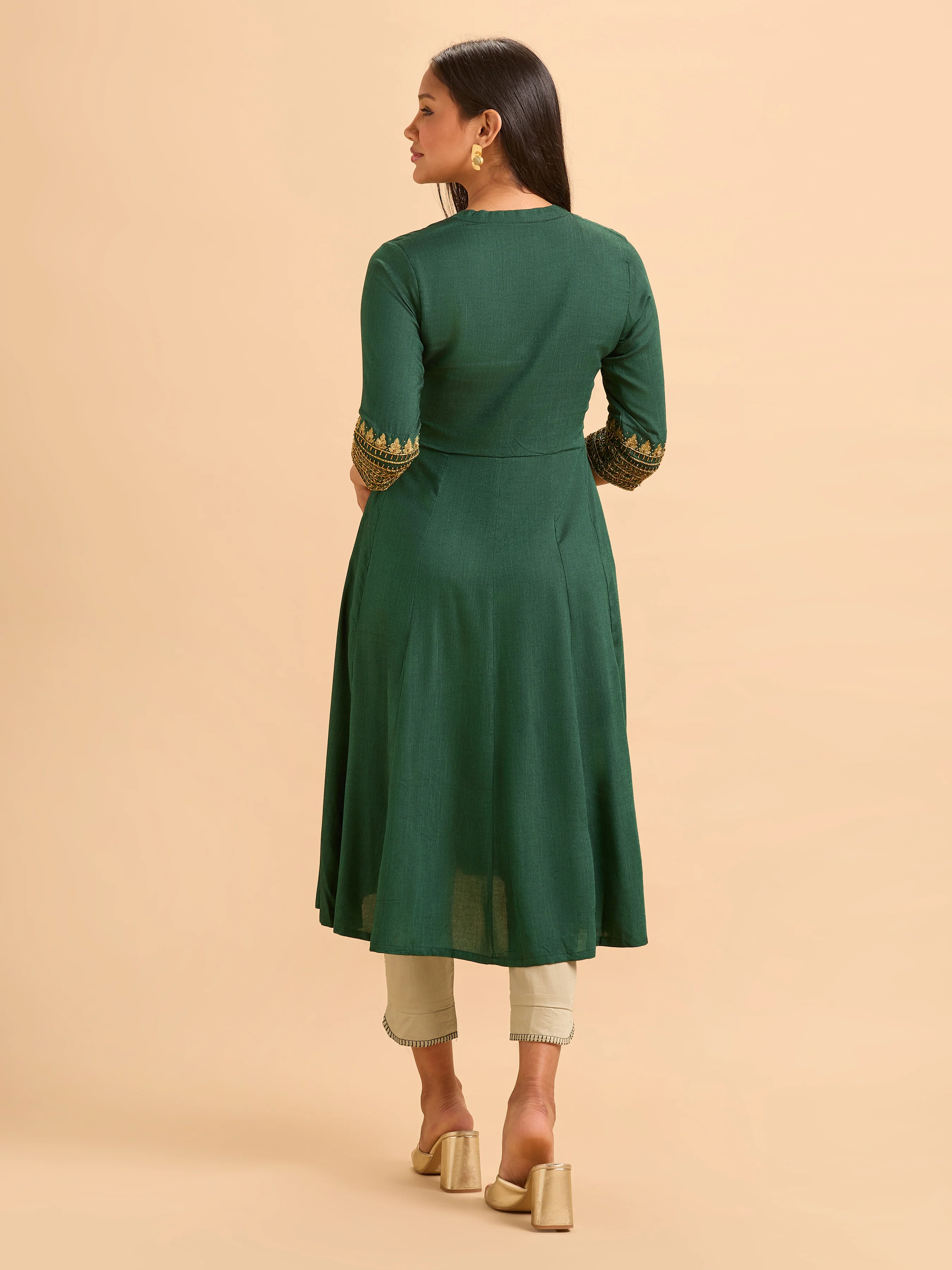 Bottle Green Viscose Kurti And Bottom With Hand Work - Image 7