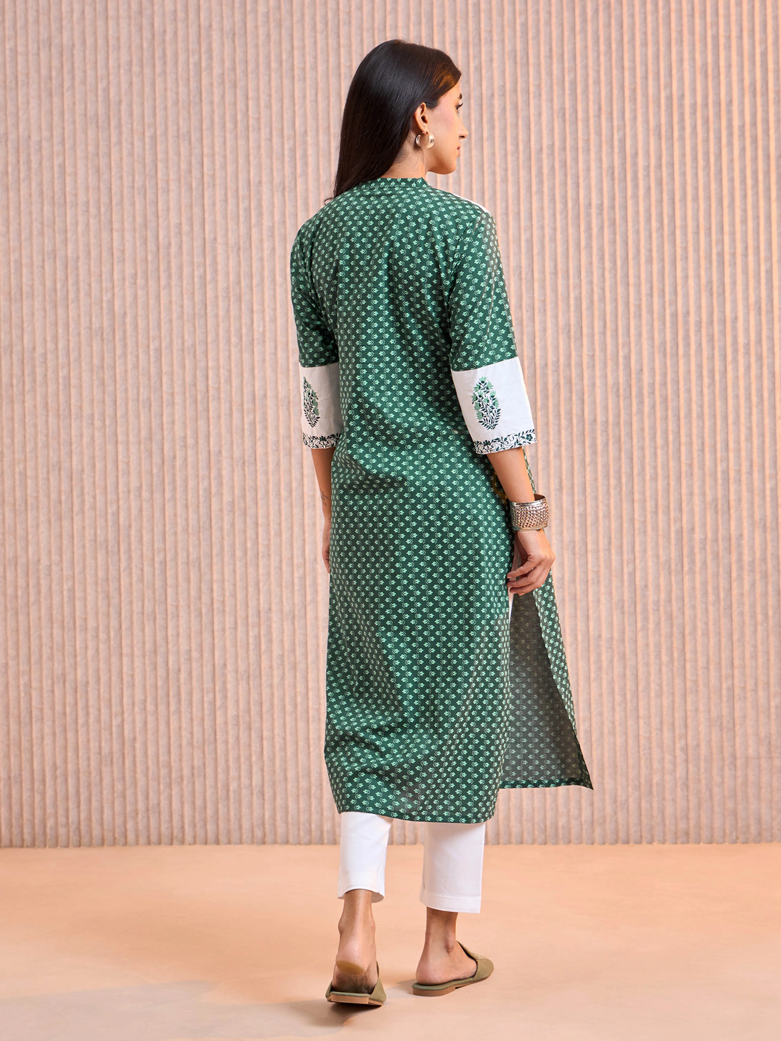 Green And White Pure Cotton Printed Kurti With Embroidery - Image 5