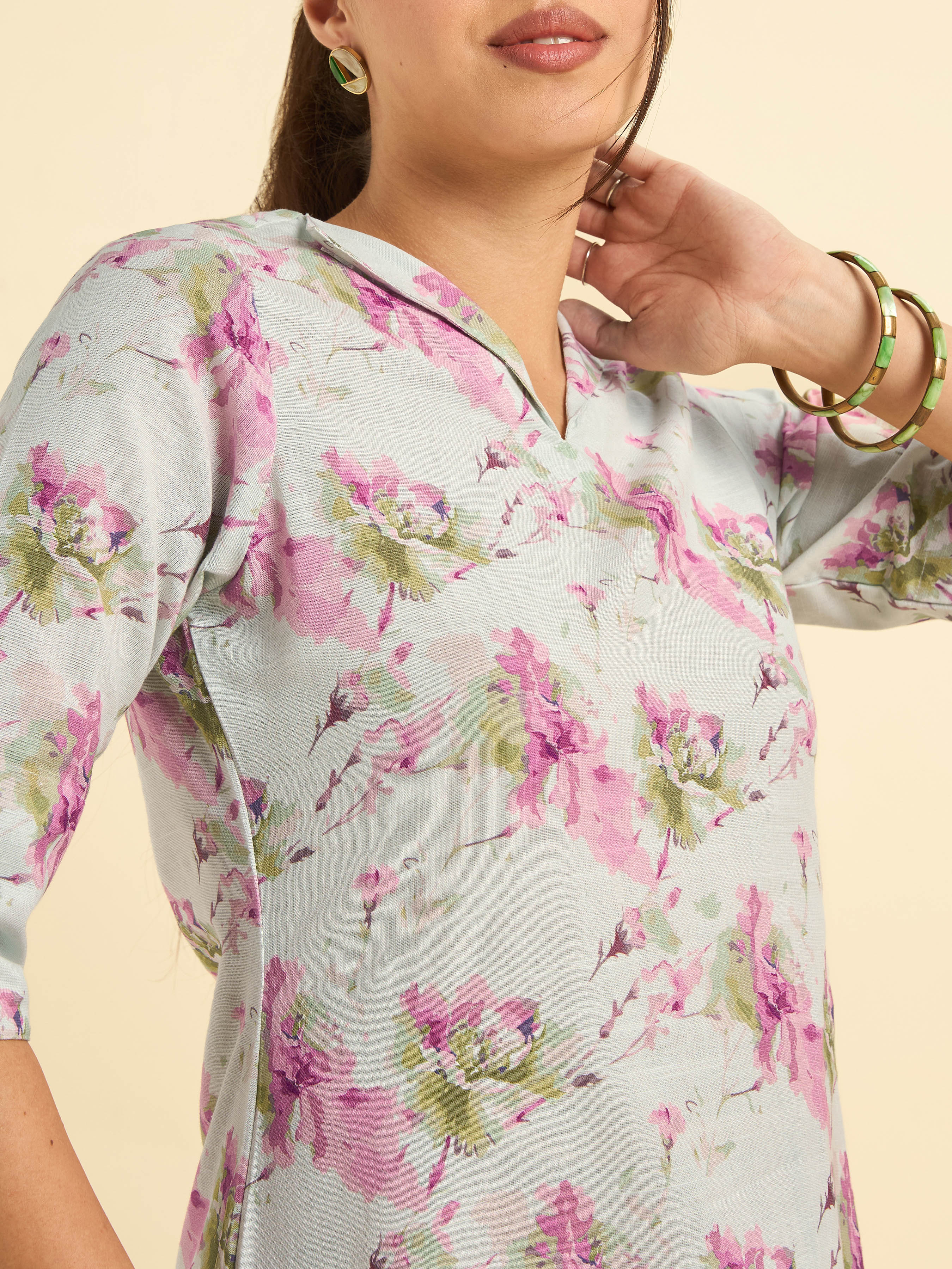 Ivory And Blue Cotton Flax Printed Kurti With Bottom - Image 2