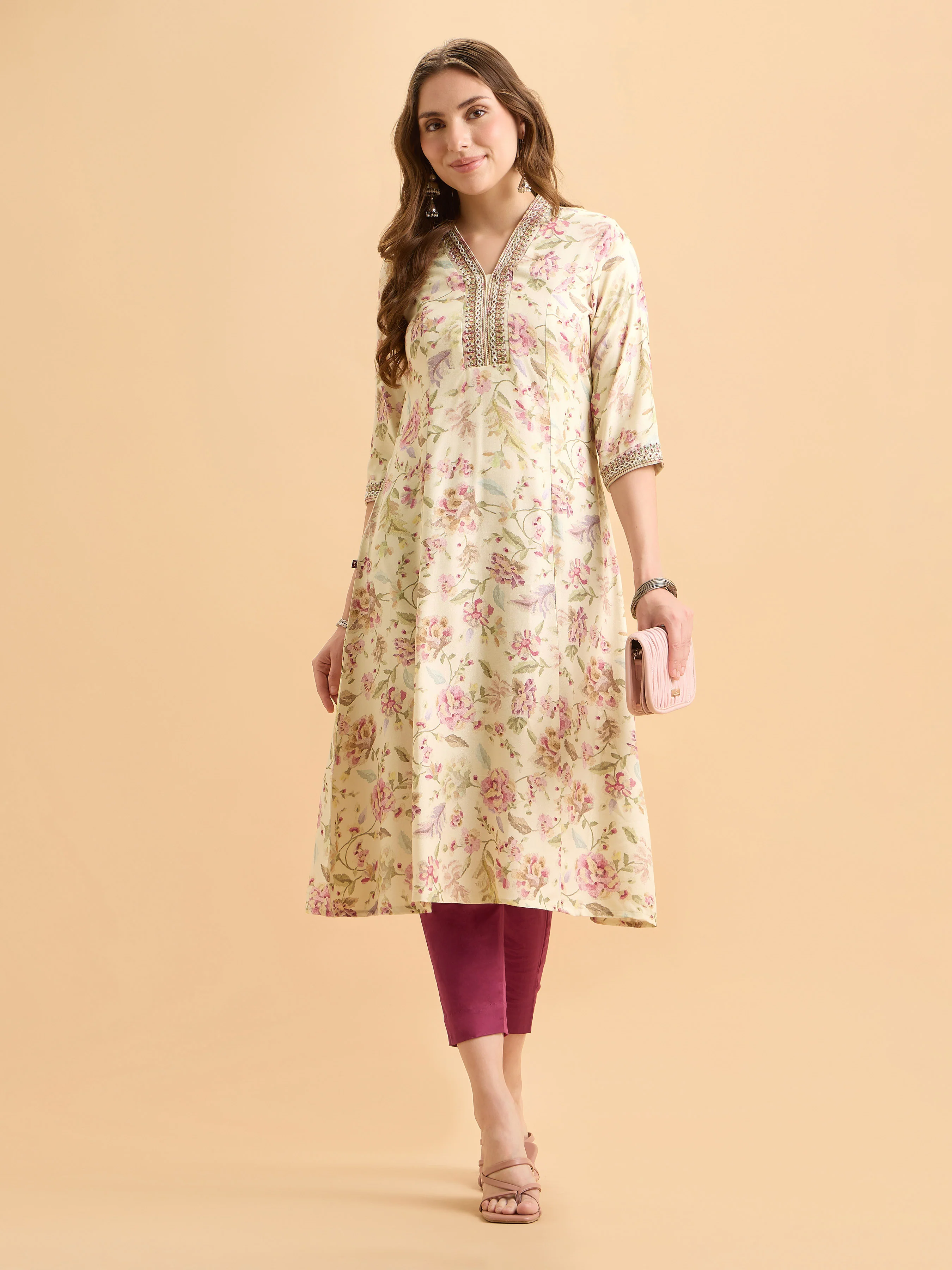Ivory Multi Colour Viscose Shimmer Printed Kurti Set With Embroidery Hand Work - Image 3