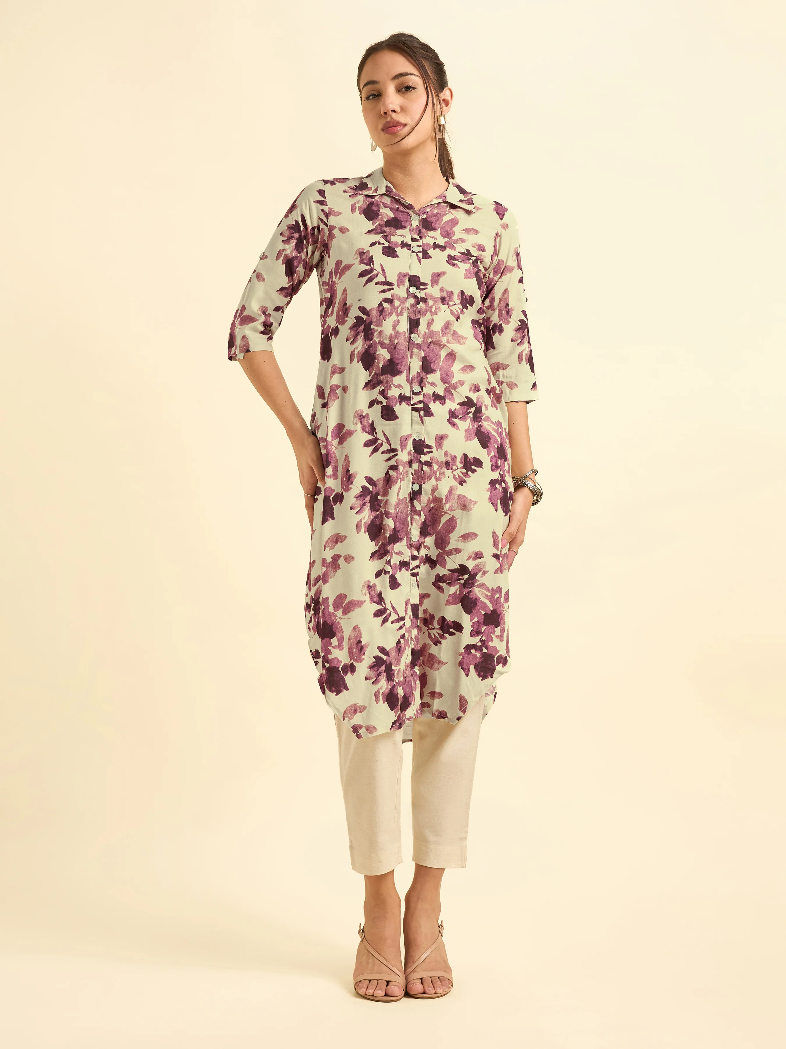 Ivory Wine Red Viscose Printed Kurti With Shaped Hemline - Image 4