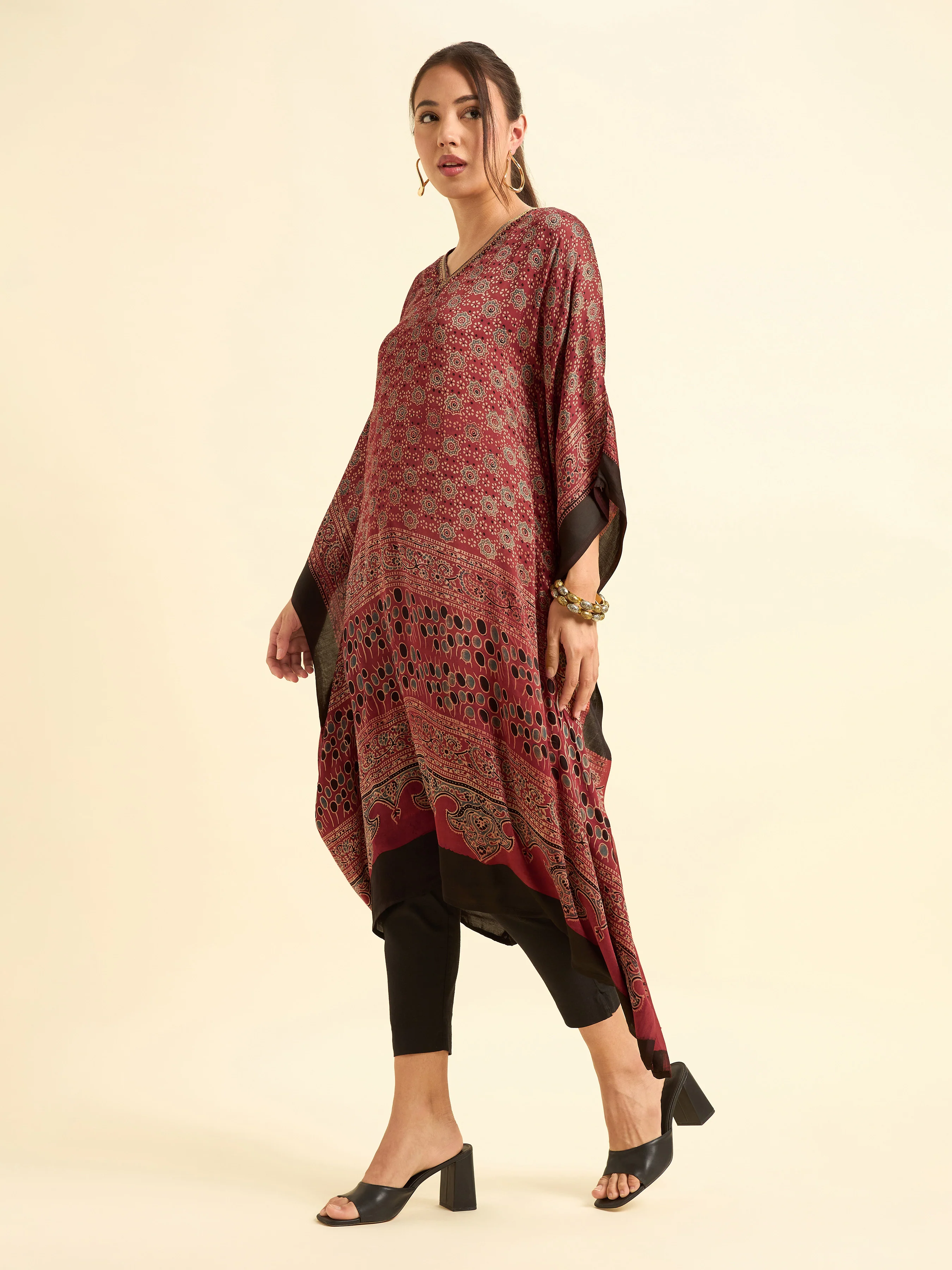 Maroon Multi Colour Modal Satin Kaftan With Embroidery Sequins Work - Image 5