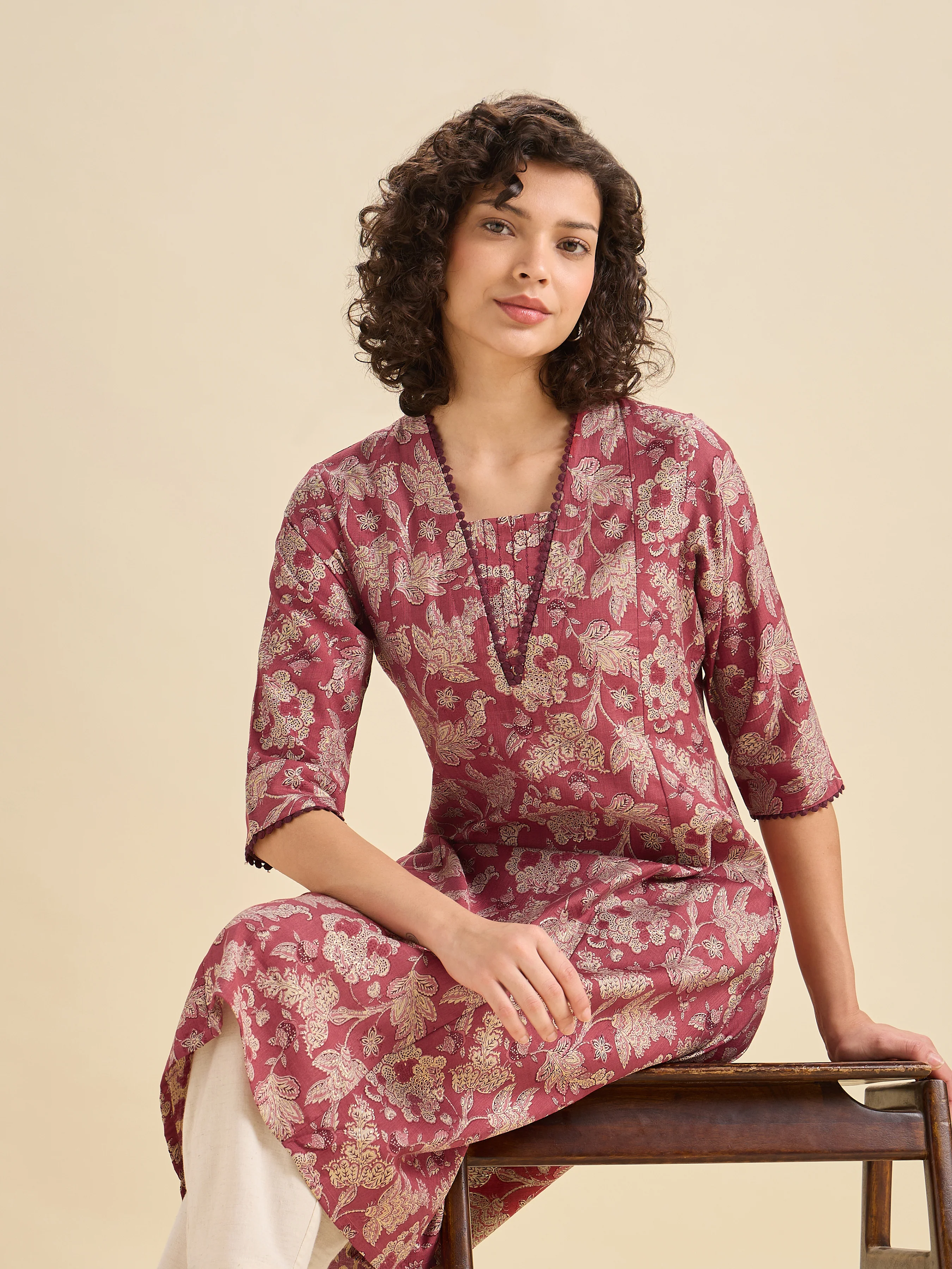 Maroon Multi Viscose Blend Printed Flared Kurti With Lace - Image 3