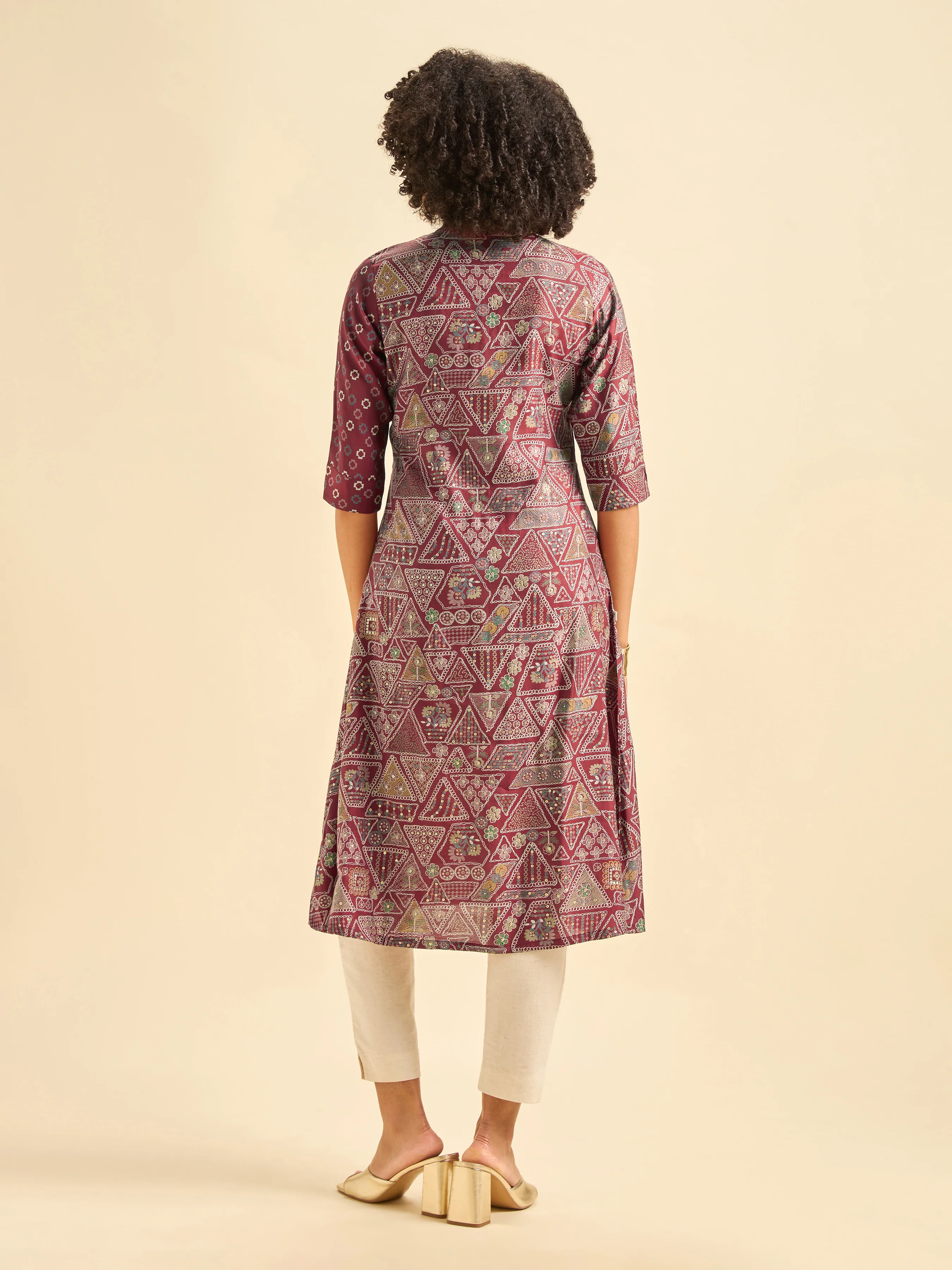 Meroon Modal Chanderi Side Panel Printed Kurti - Image 7