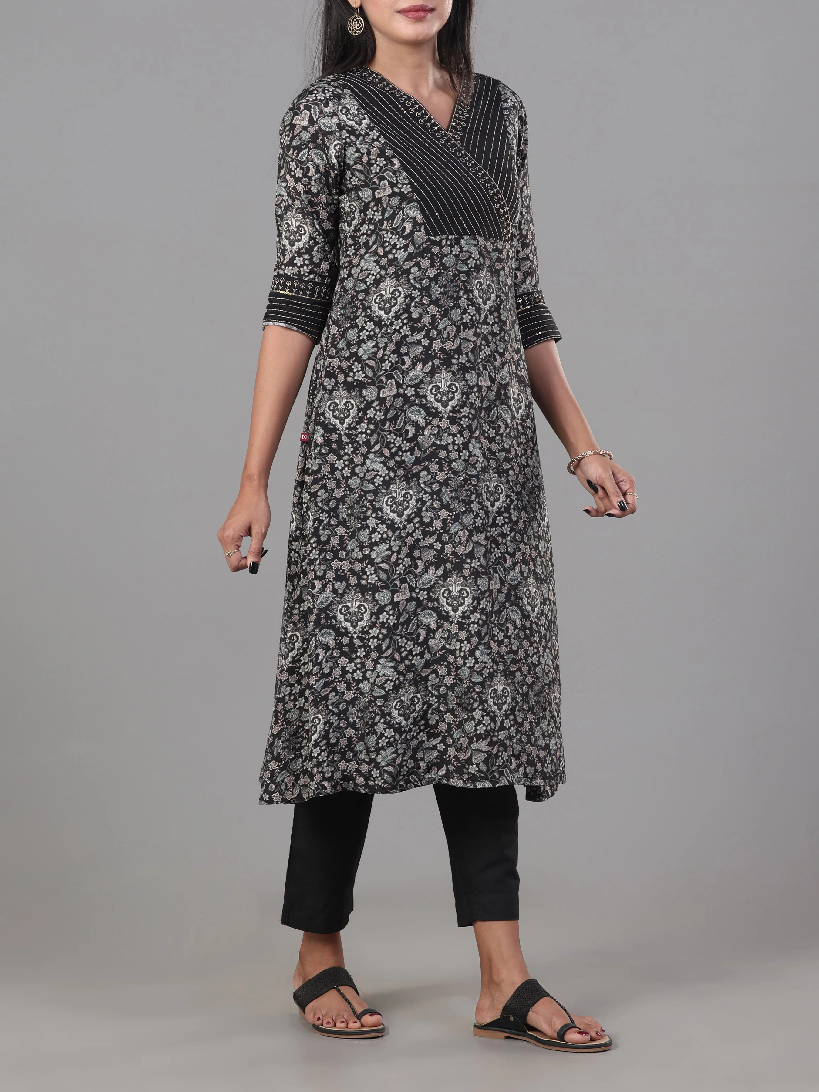Multi Colour Muslin Printed Kurti With Embroidery - Image 3