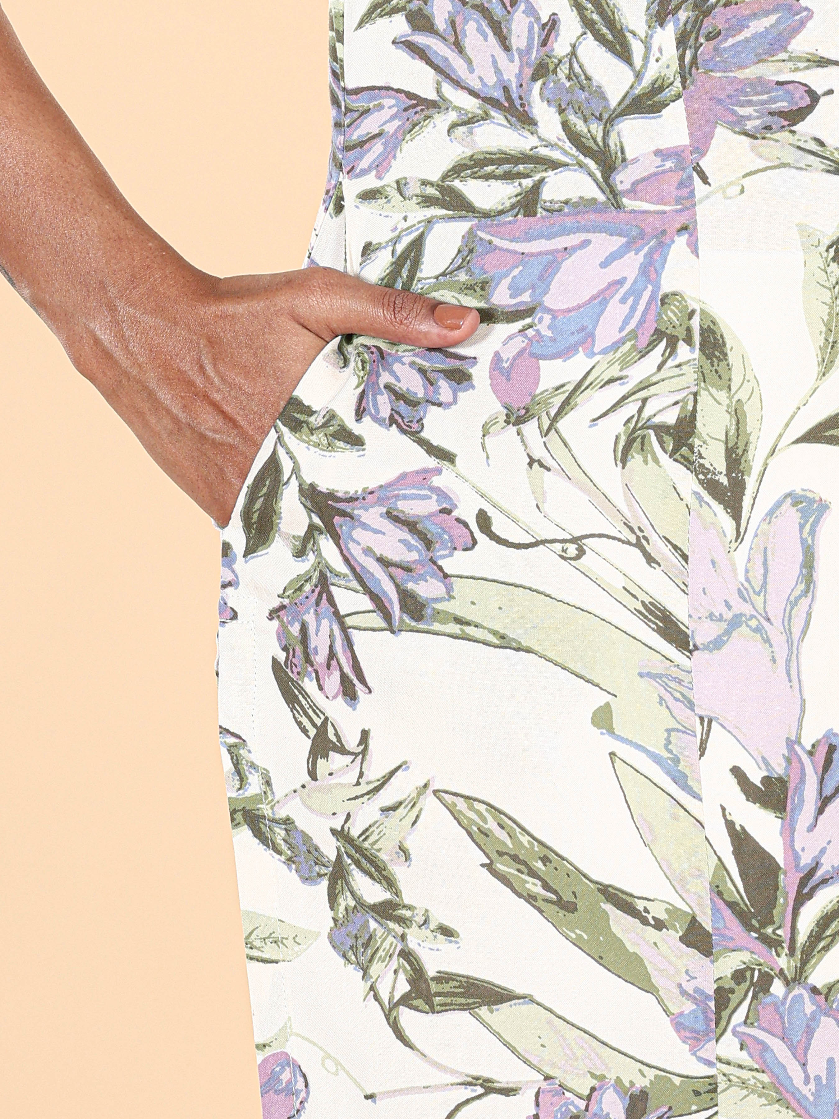 Multi-Colour Viscose Printed Kurti With Princess Cut - Image 5