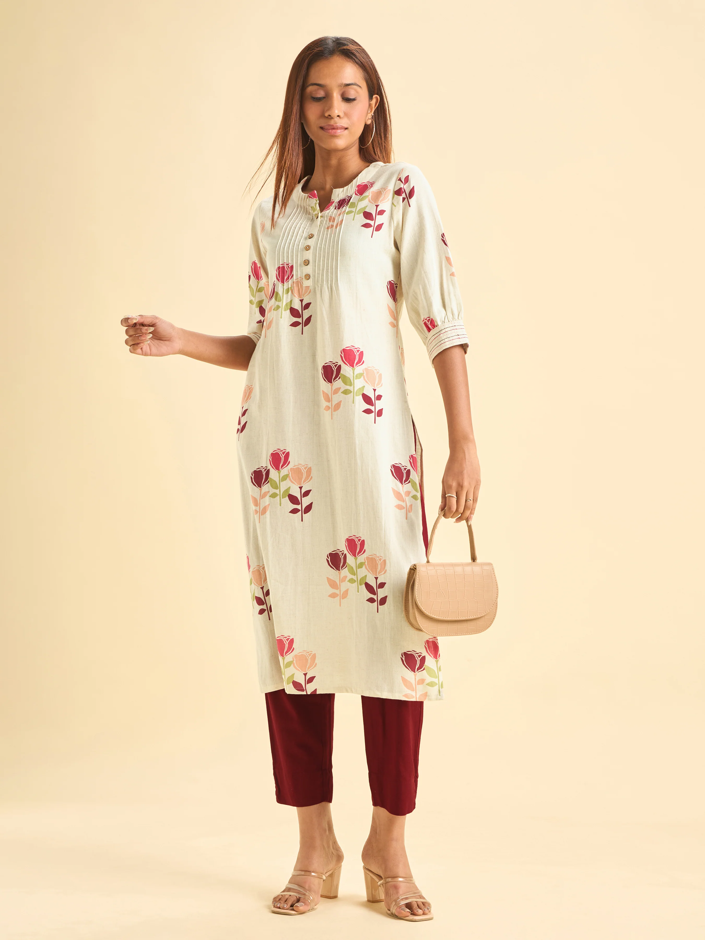 Multicolour Cotton Flax Printed Slitted Kurti With Embroidery On Sleeves And Pintucks - Image 3