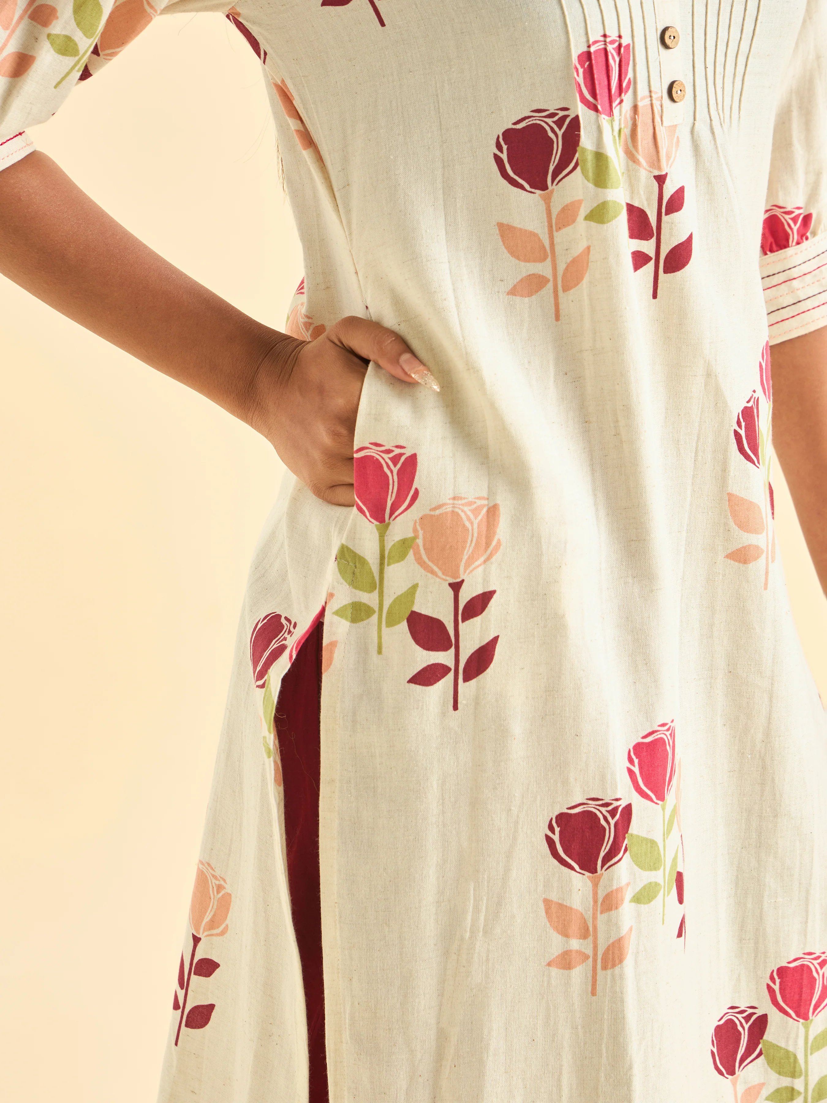 Multicolour Cotton Flax Printed Slitted Kurti With Embroidery On Sleeves And Pintucks - Image 4