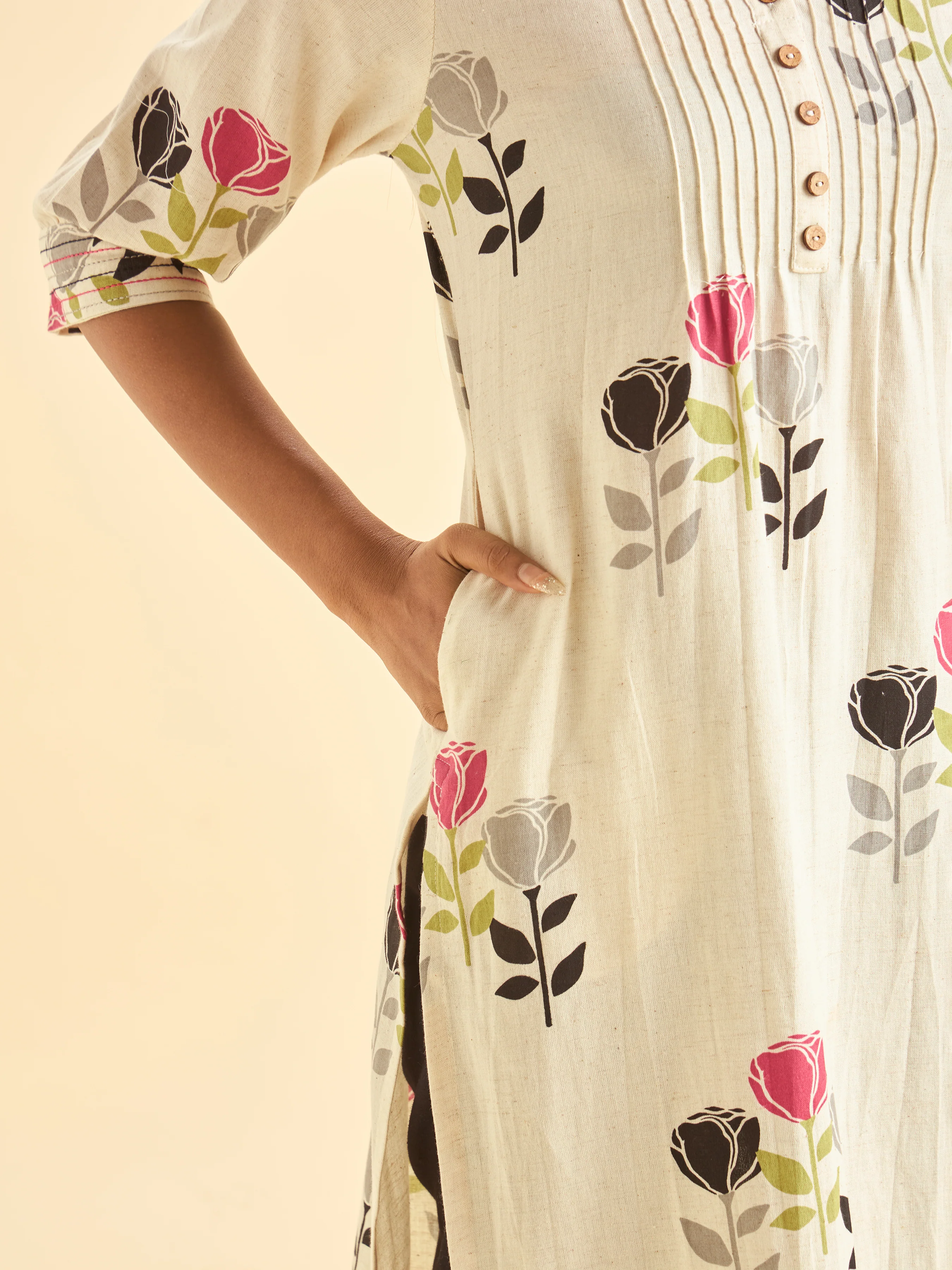 Multicolour Cotton Flax Printed Slitted Kurti With Embroidery On Sleeves And Pintucks - Image 4