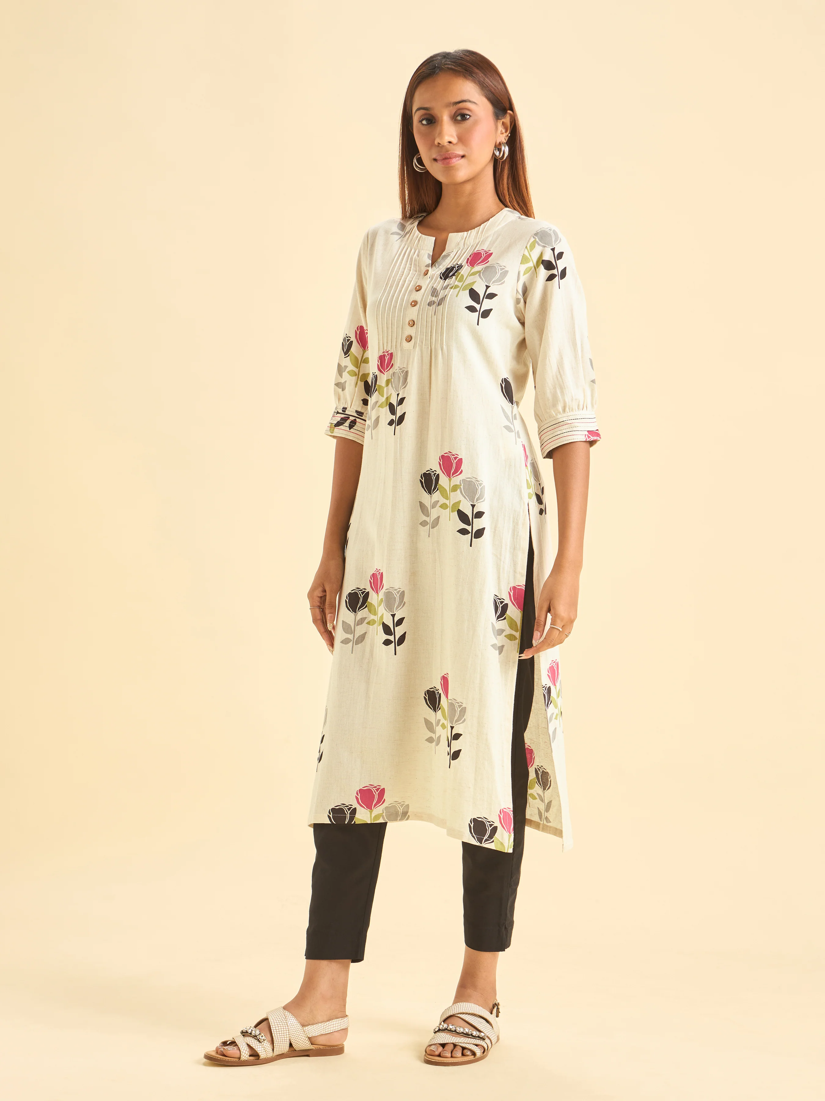 Multicolour Cotton Flax Printed Slitted Kurti With Embroidery On Sleeves And Pintucks - Image 5