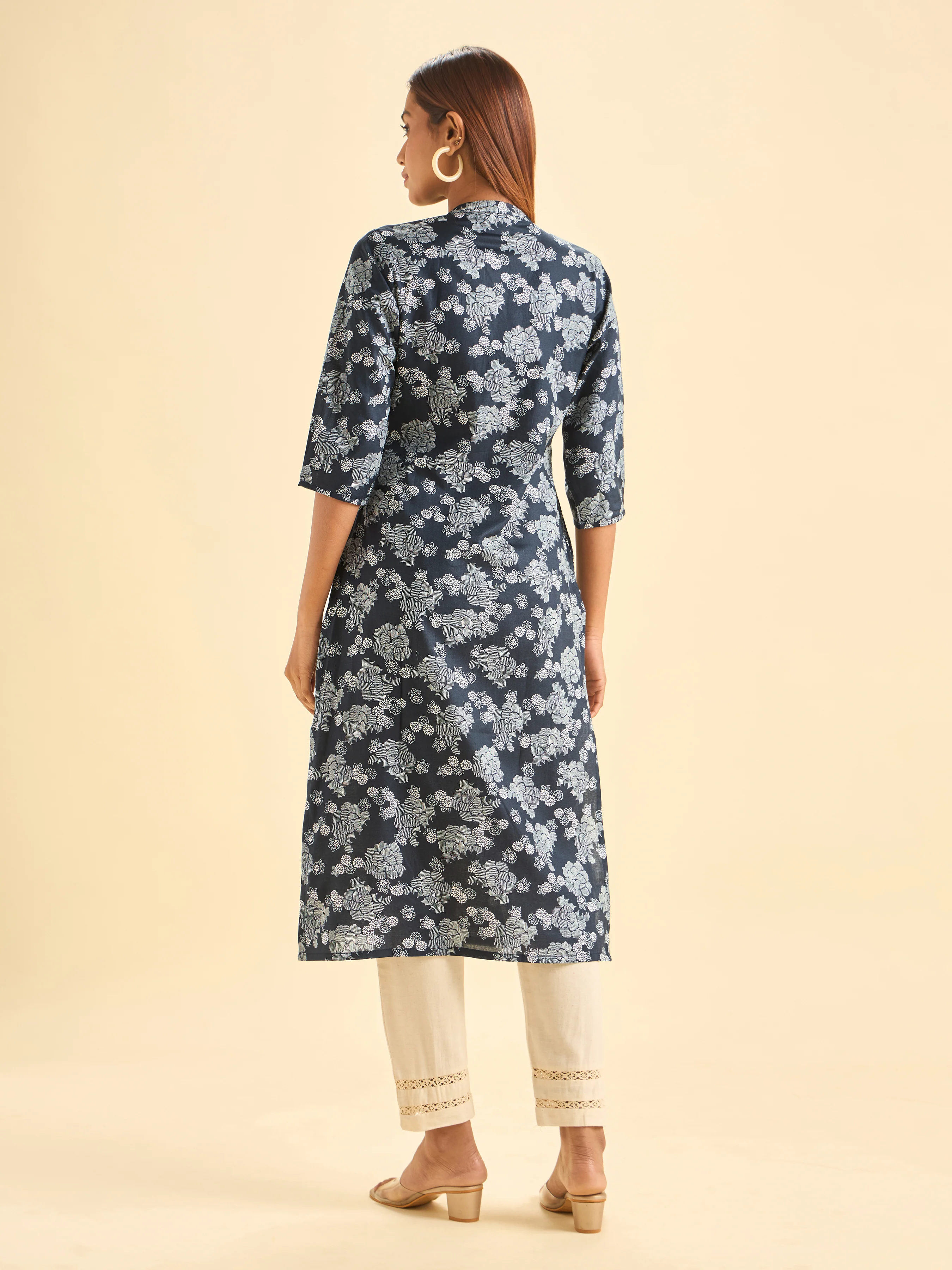 Navy Blue And White Pure Cotton Printed Slitted Kurti With Gathers - Image 6