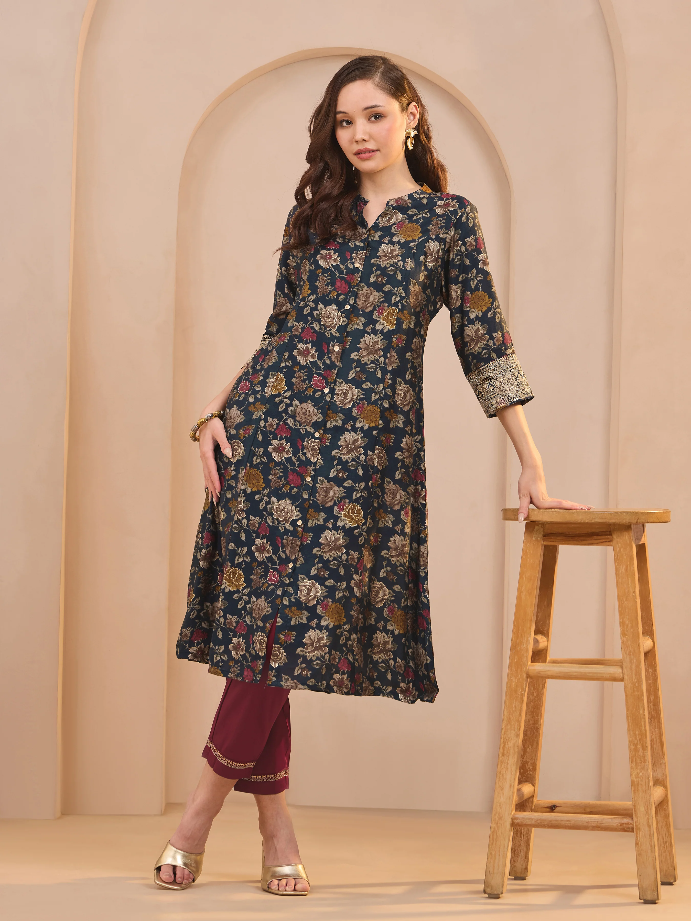 Navy Blue Modal Chanderi Printed Kurti With Embroidery And Matching Bottom - Image 4
