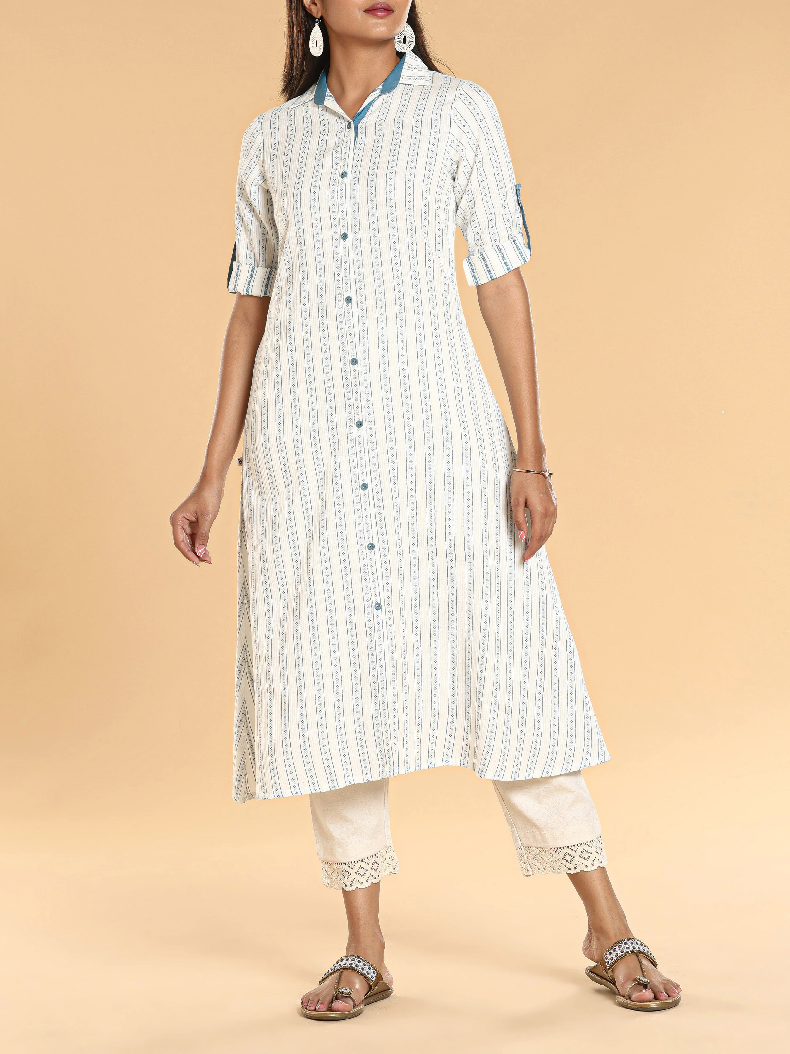 Off White Cotton Dobby Kurti With Button Placket - Image 4