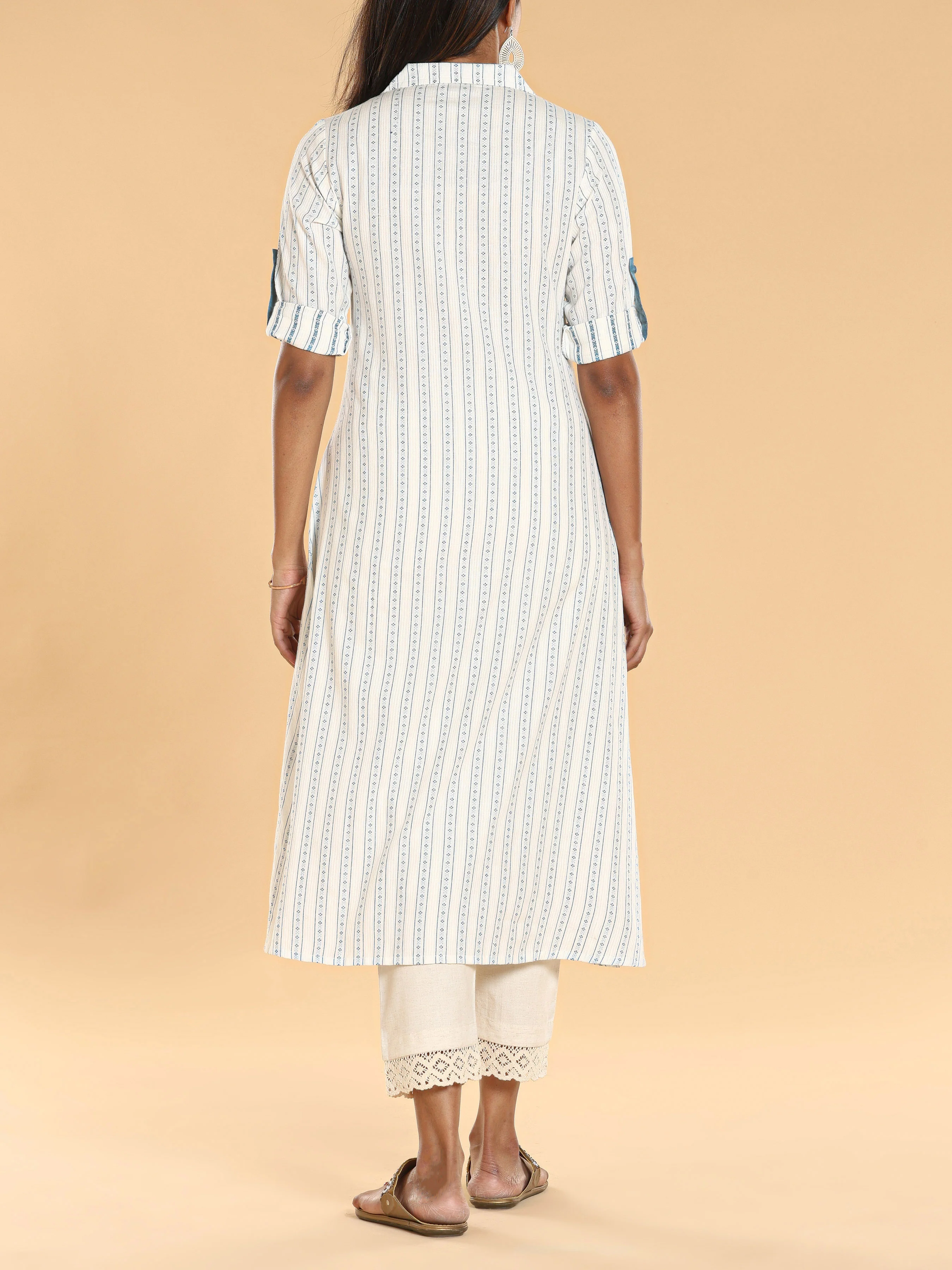 Off White Cotton Dobby Kurti With Button Placket - Image 7