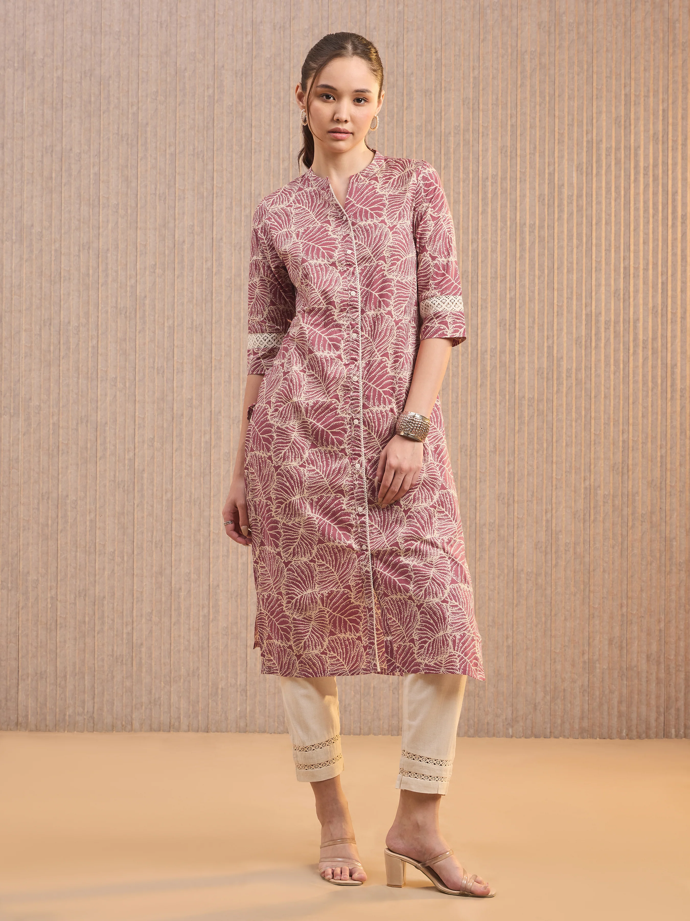 Onion Pink Pure Cotton Printed Kurti With Lace