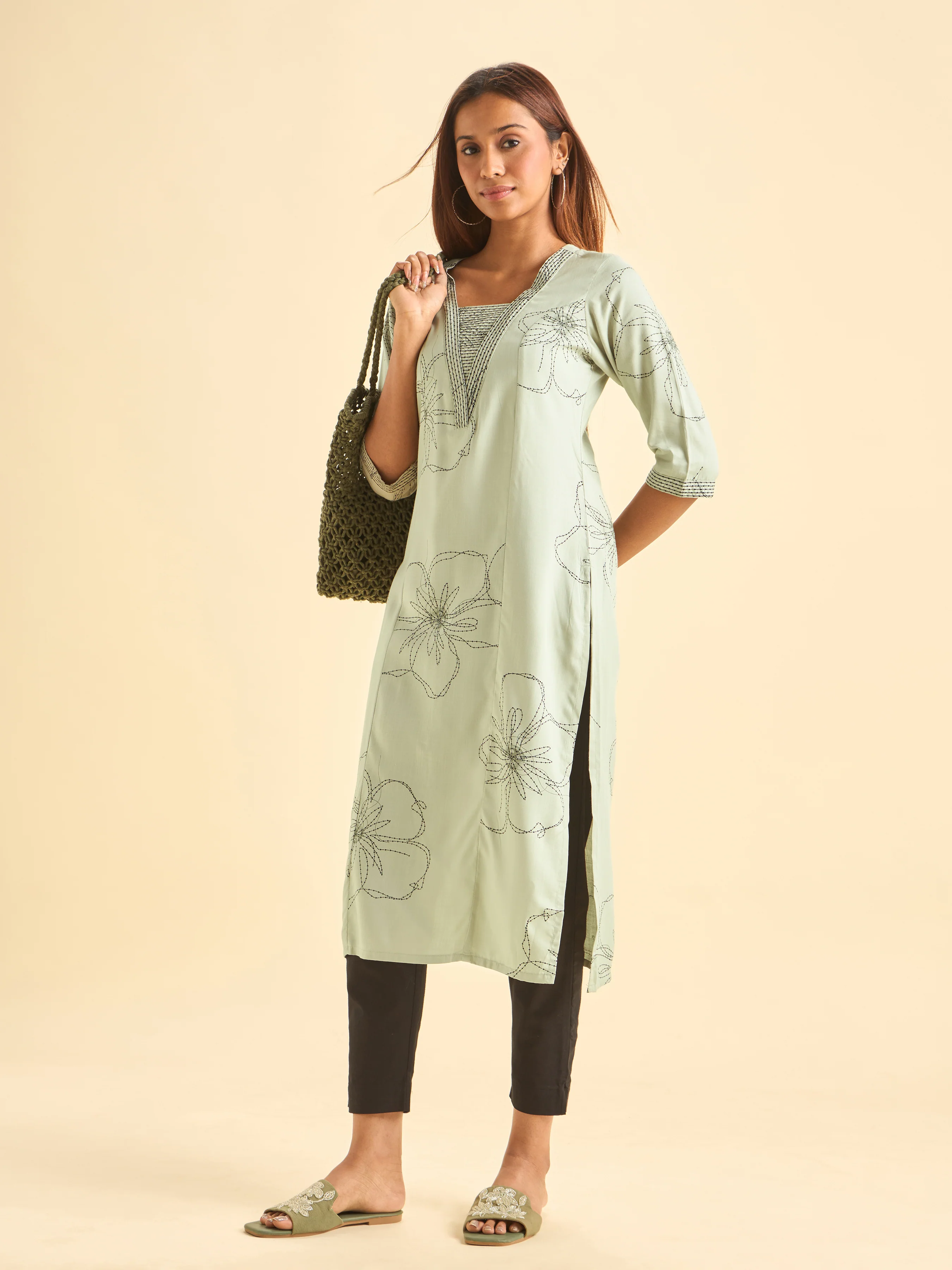 Pastel Green and Black Viscose Printed Slitted Kurti With Embroidery - Image 4