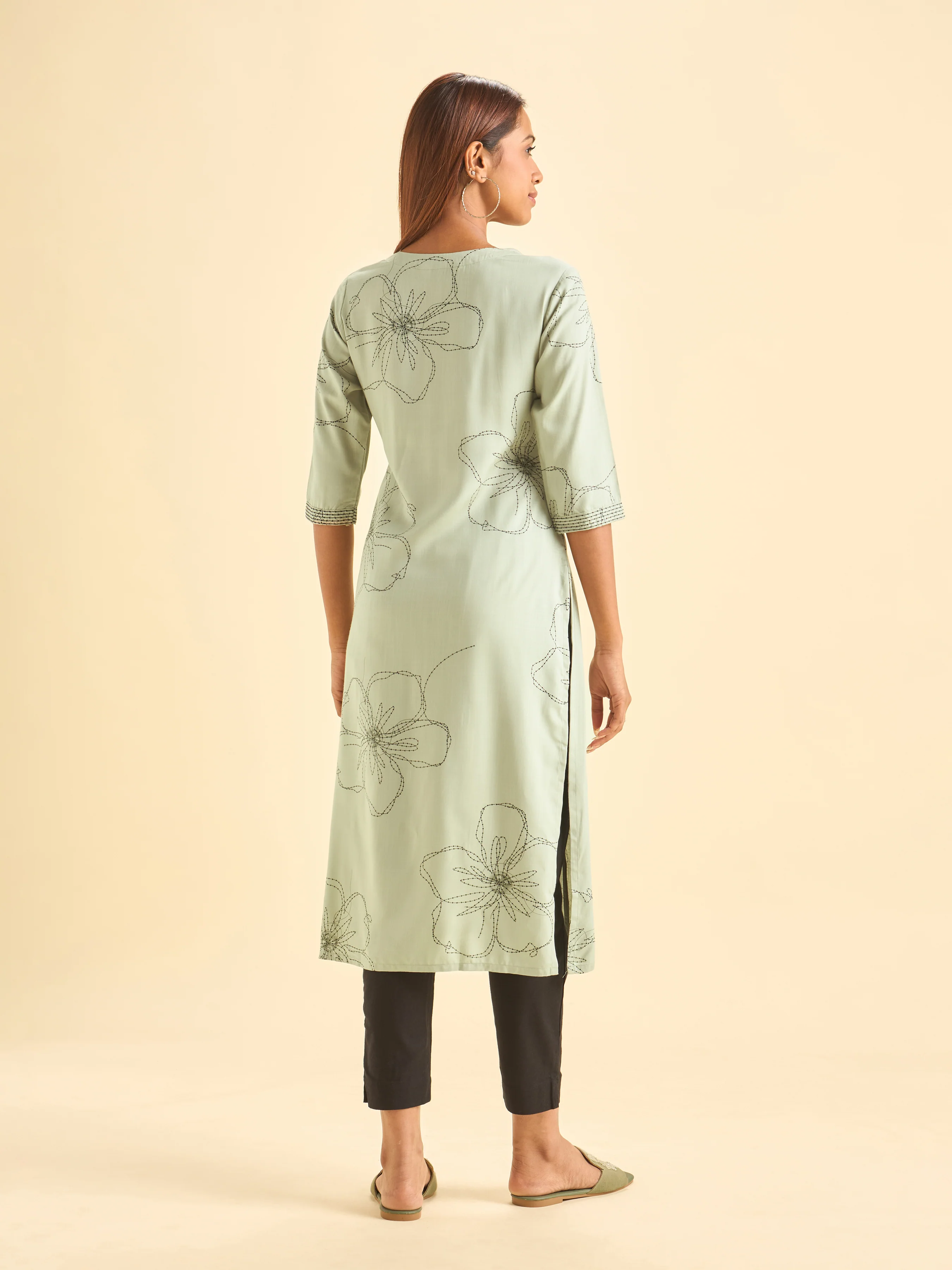 Pastel Green and Black Viscose Printed Slitted Kurti With Embroidery - Image 6