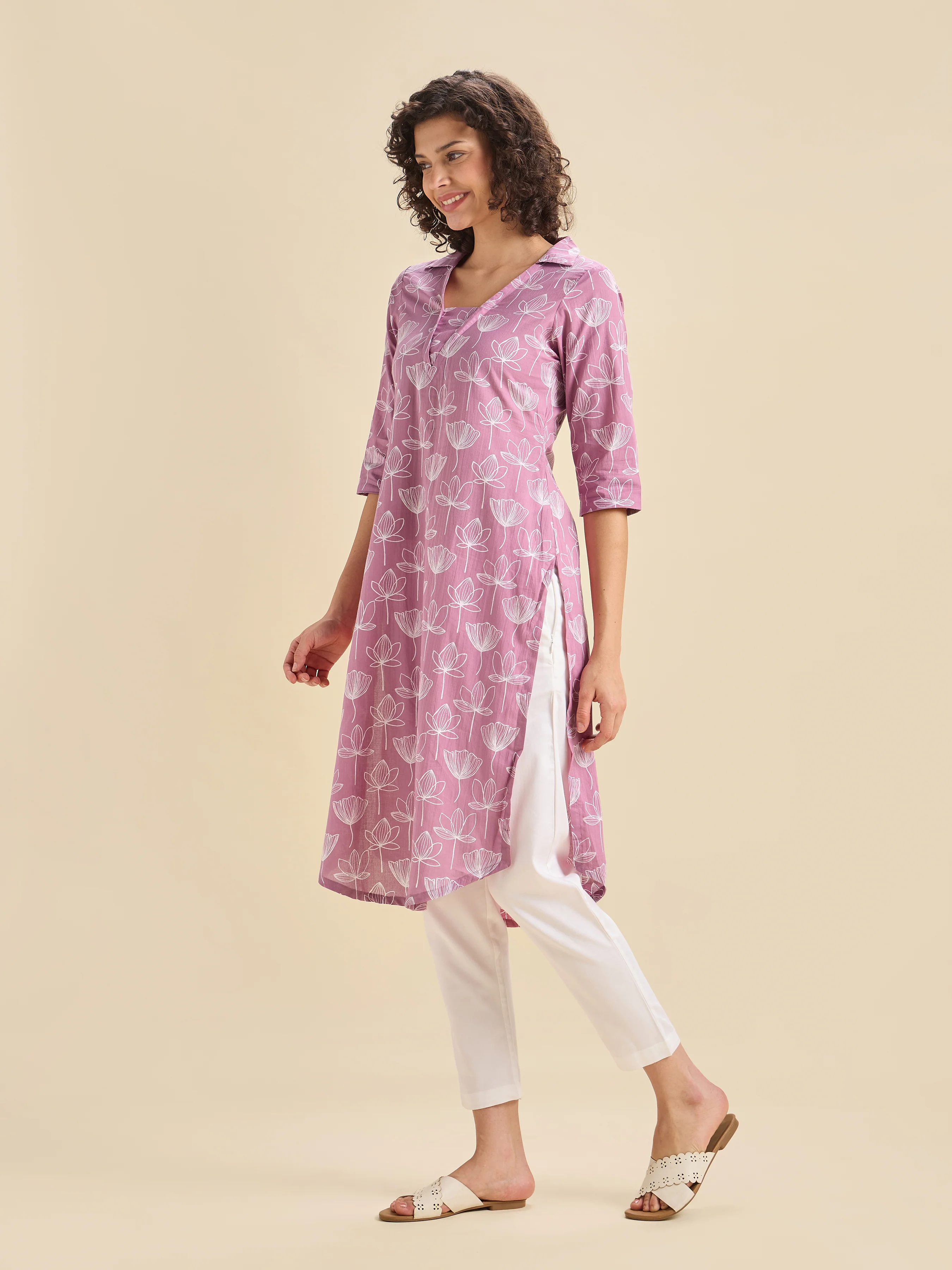 Sage Pink Pure Cotton Printed Slited Kurti With Curved Hem - Image 4