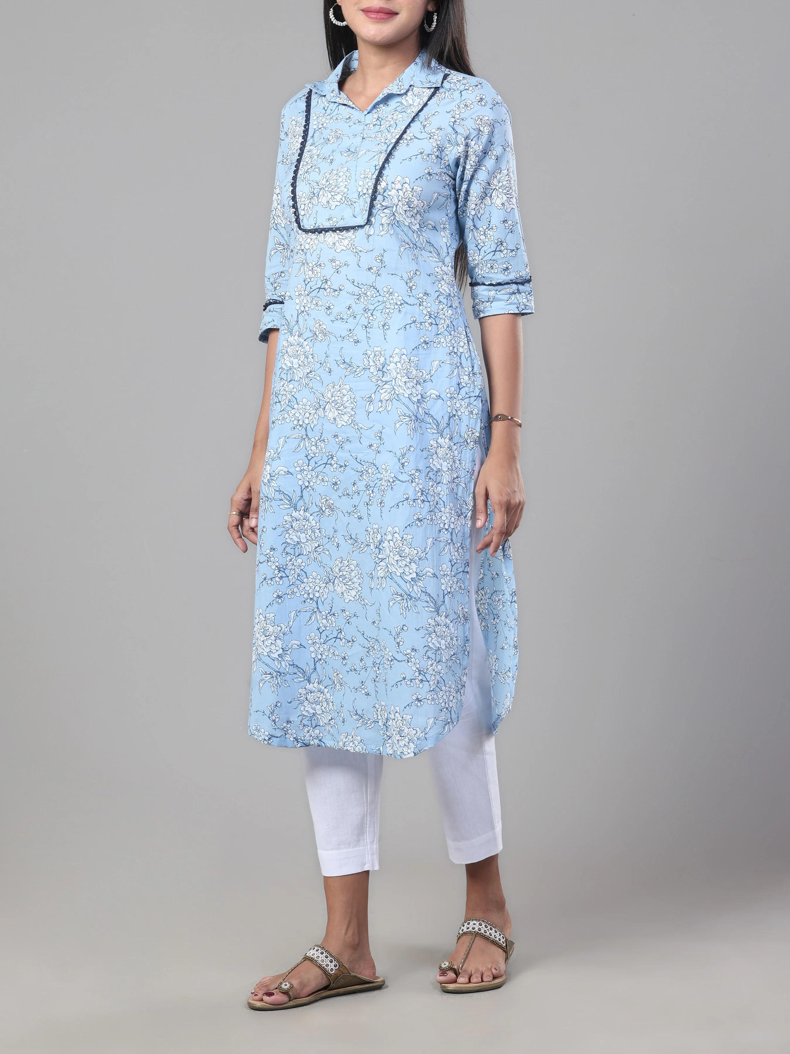 Sky Blue Pure Cotton Printed Kurti With Lace Detailing - Image 3