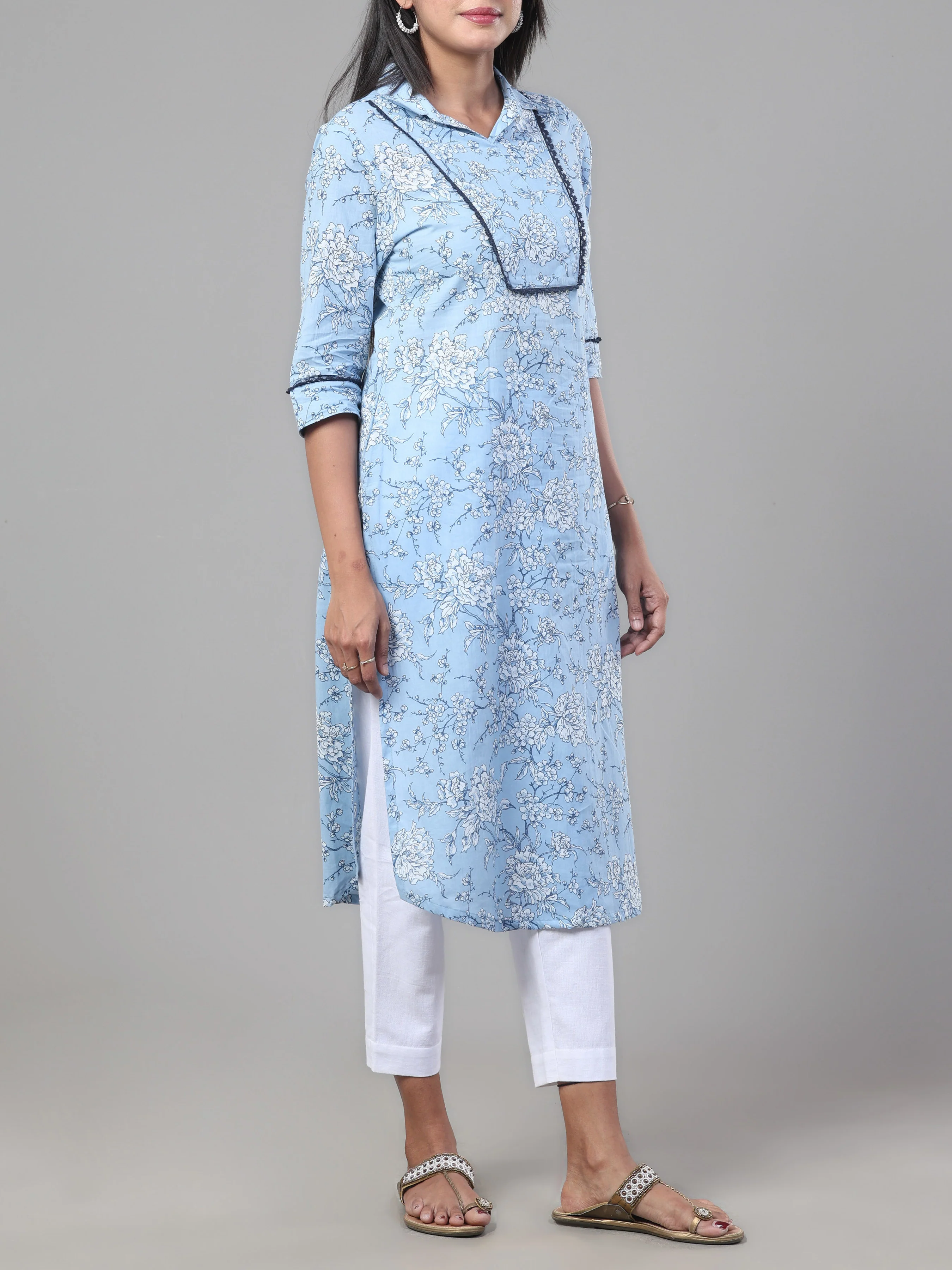 Sky Blue Pure Cotton Printed Kurti With Lace Detailing - Image 4