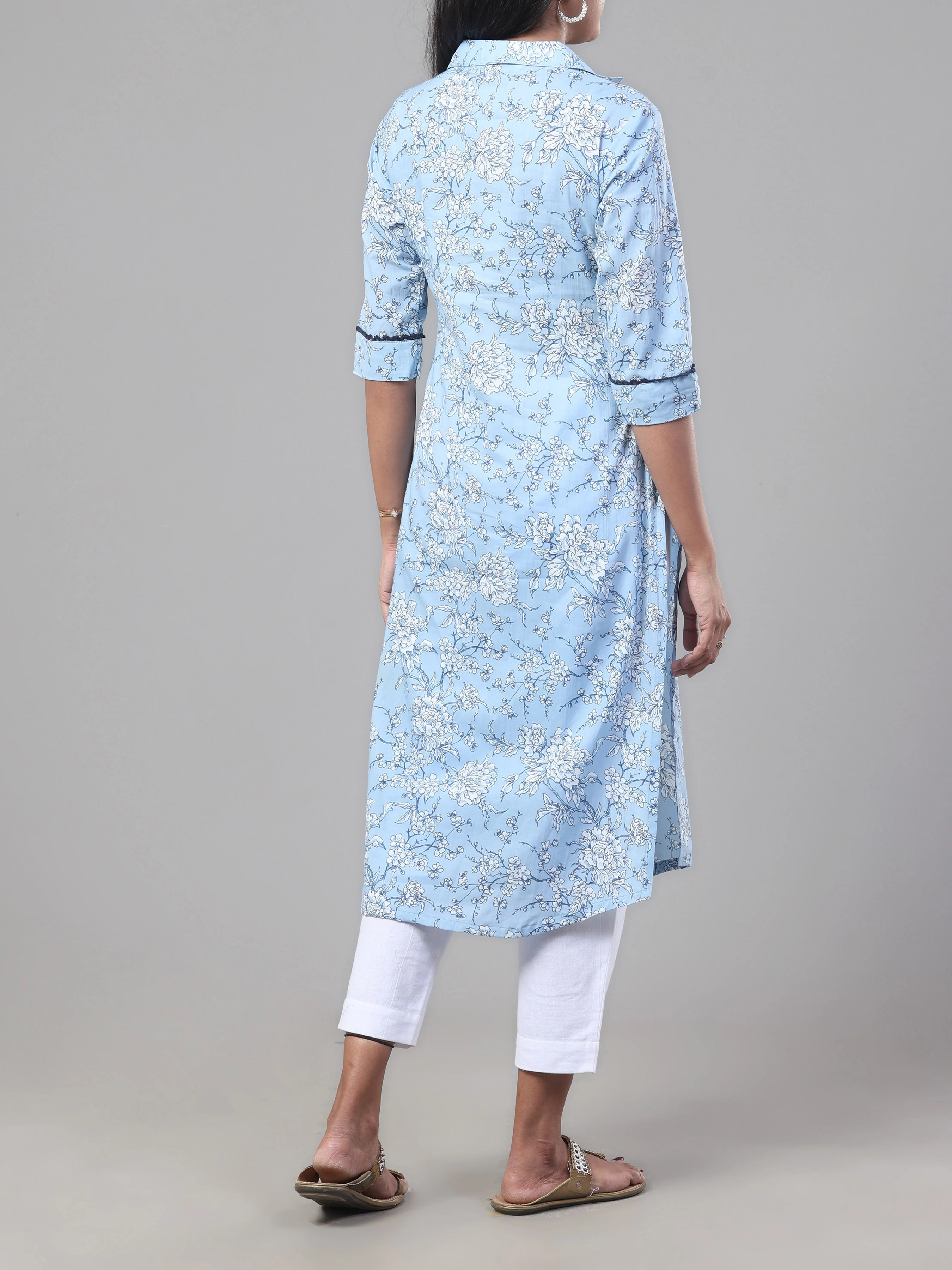 Sky Blue Pure Cotton Printed Kurti With Lace Detailing - Image 5