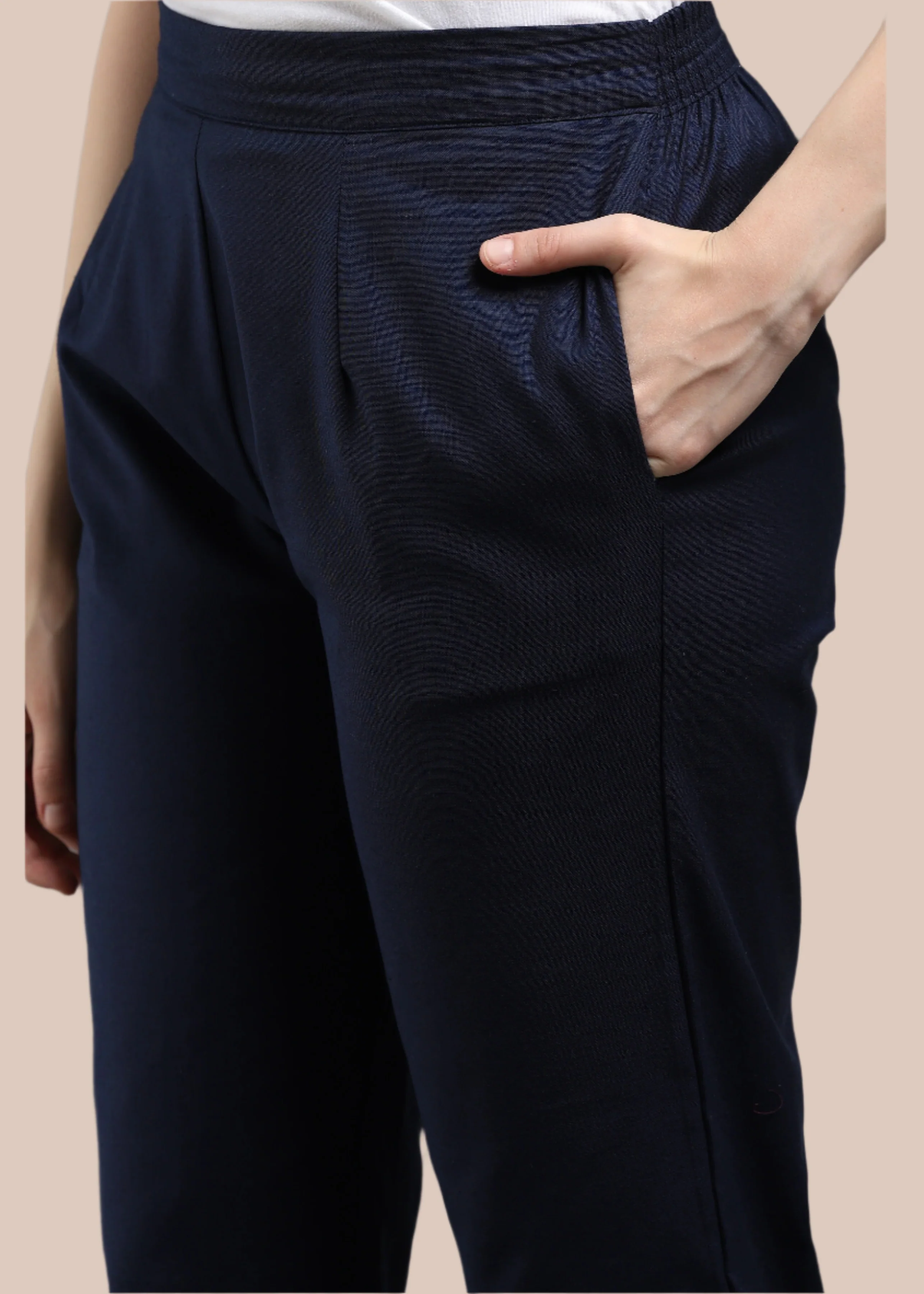 Swiss Linen Pencil Pant - Image 6