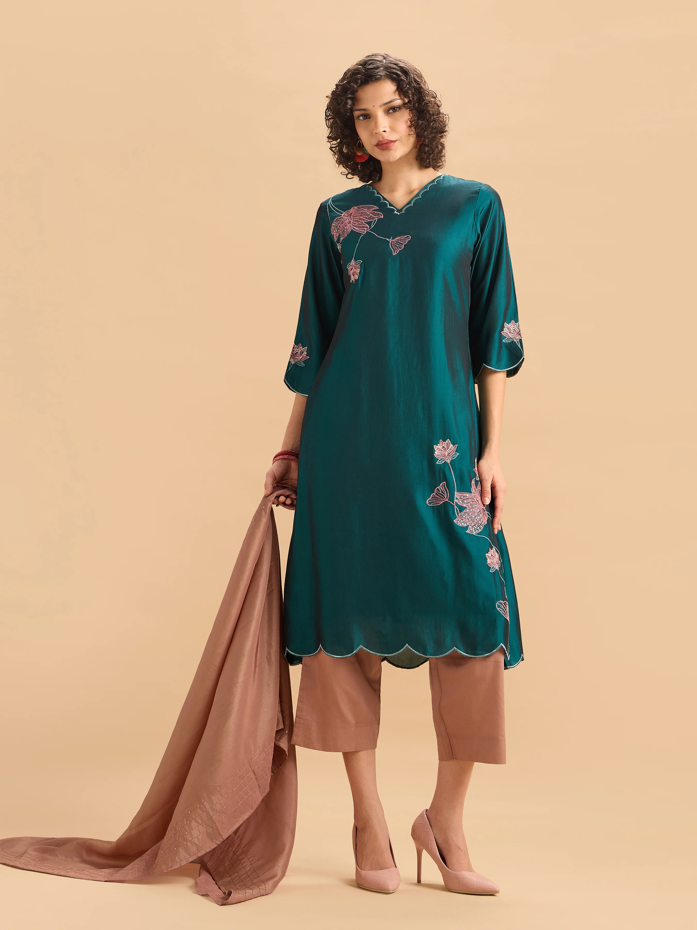 Teal Viscose Blend Kurti Set With Dupatta & Sequins Embroidery - Image 2
