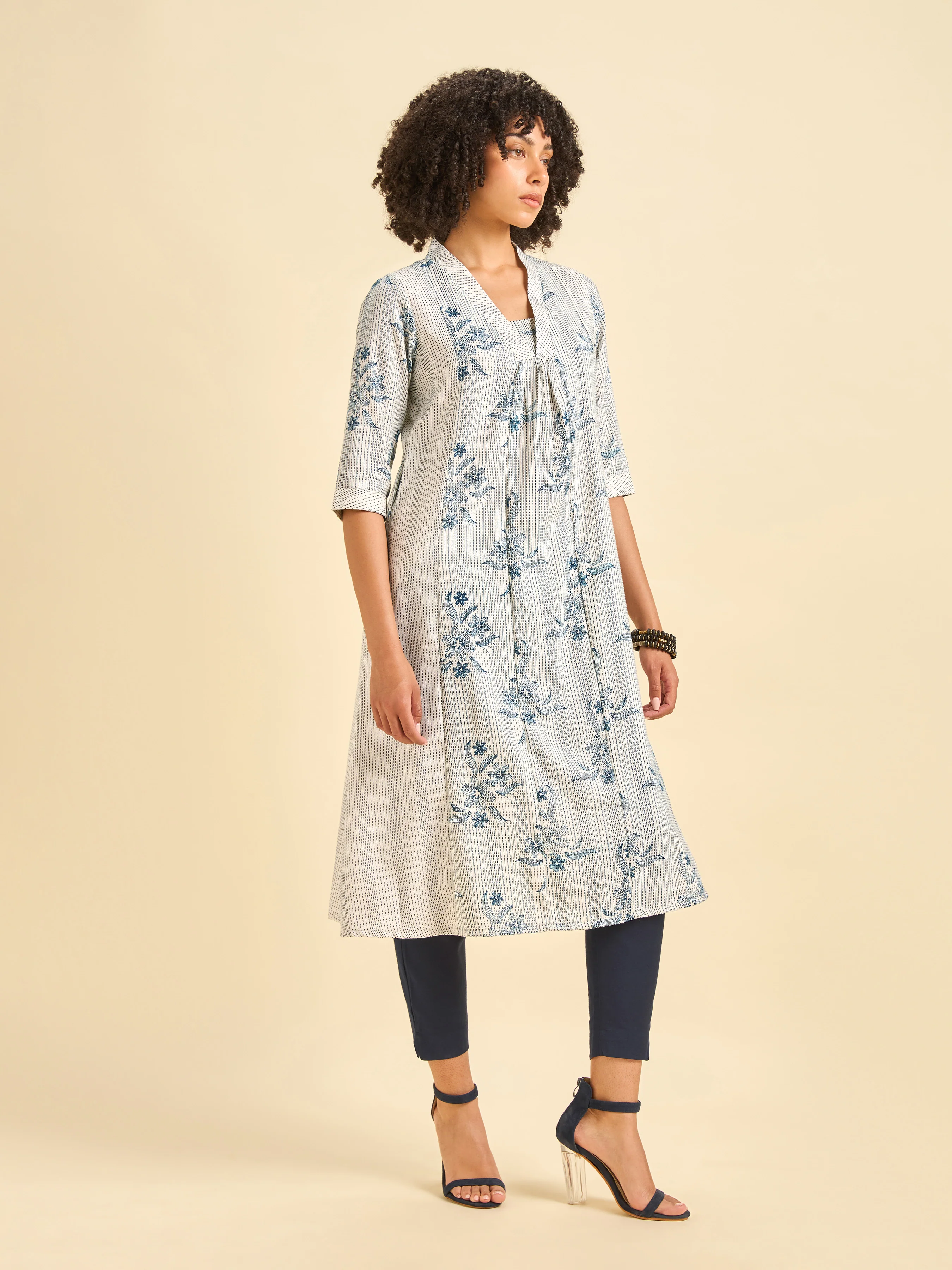 White And Navy Blue Cotton Blend Foil Print Flared Kurti With Panel Cut - Image 5